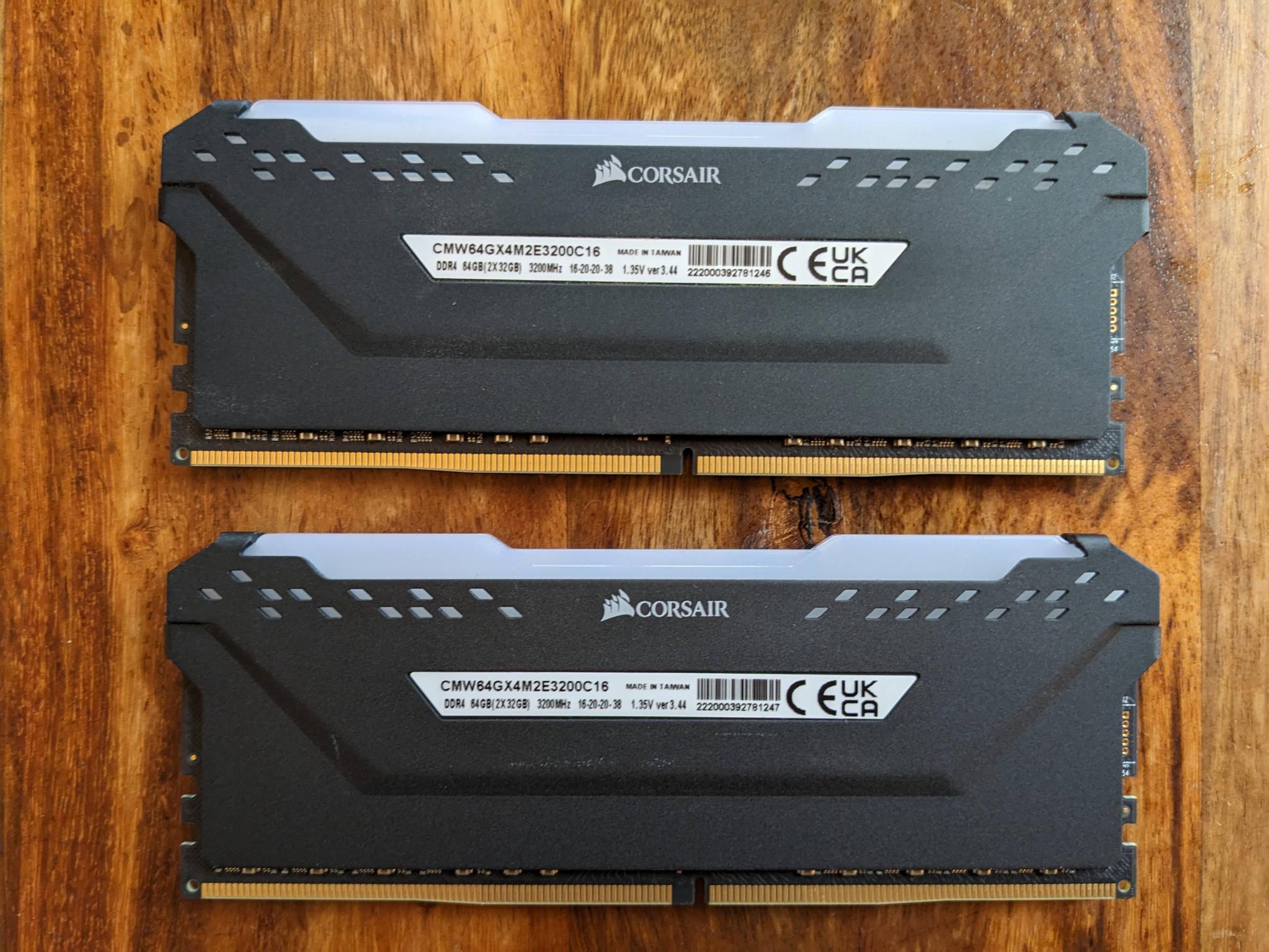 Sam Altman Special: 64GB DDR4 3200 CL16 Corsair Vengeance RGB Pro 64GB DDR4-3200 -Pass MemTest86!