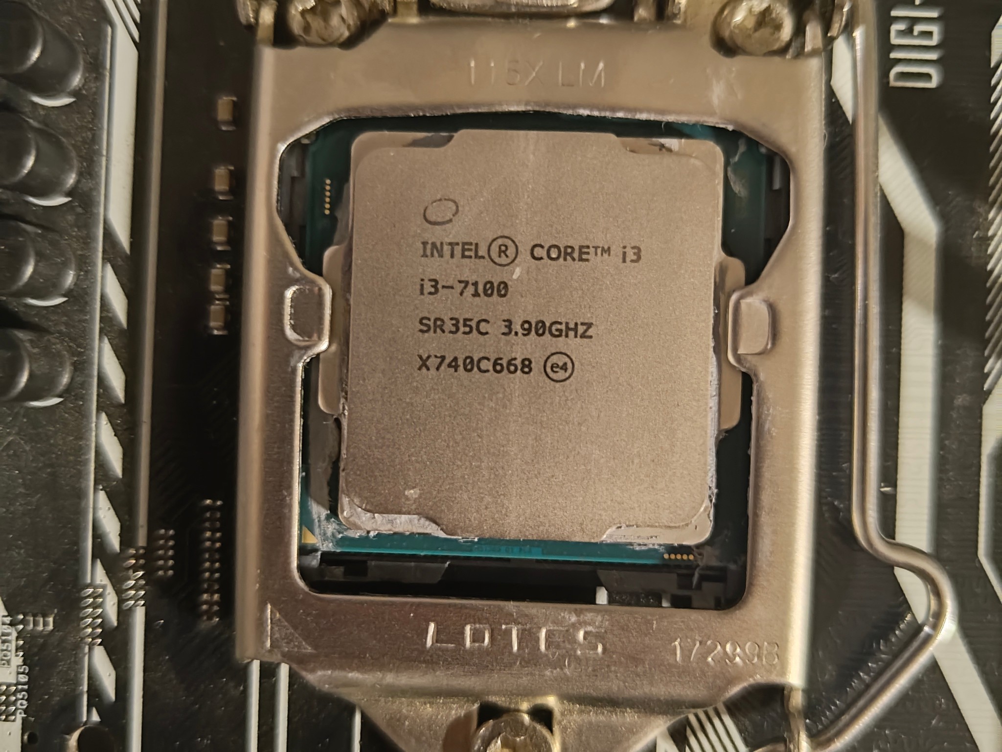Prime z270-A, i3 7100, CPU cooler, 4gb ddr4