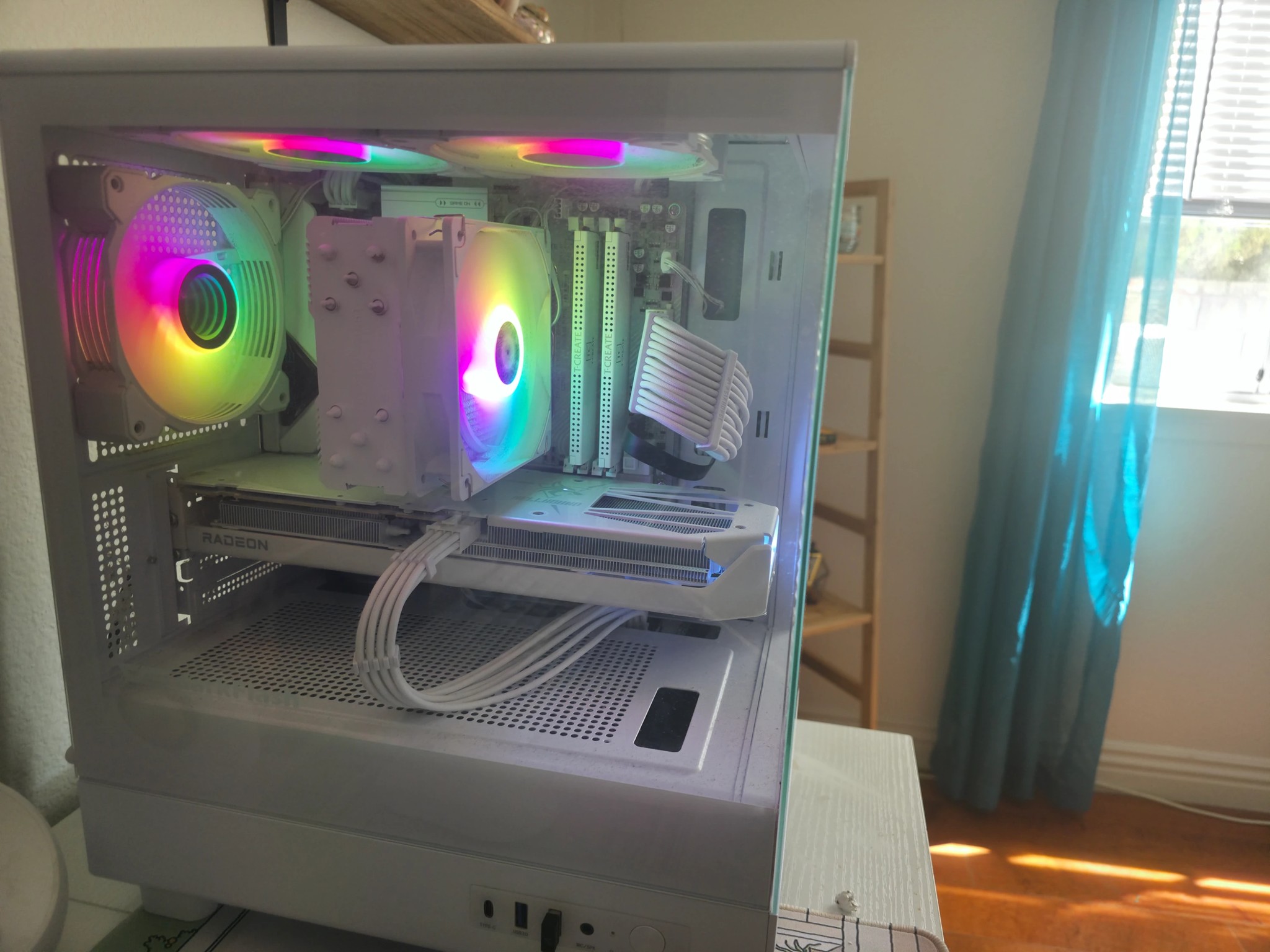 Custom Gaming PC Build:rx 9060xt 16GB, amd ryzen 5 7600x, 32GB RAM, 2TB ssd, fully modular PSU.