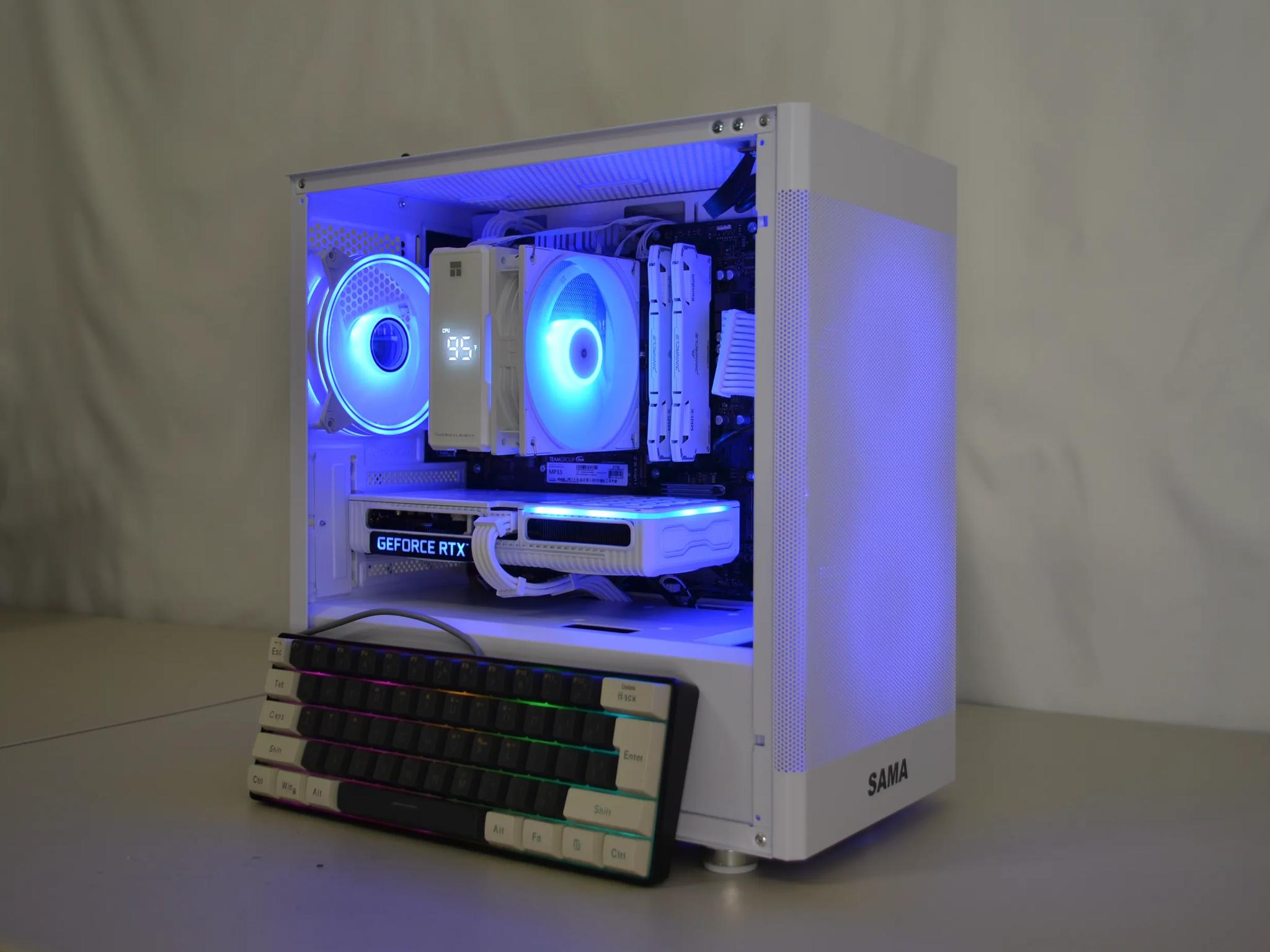 ⚪White Out V3⚪ Free Keyboard!⌨️ - RTX 3060ti | Ryzen 5 5500 | 1tb NVMe | Windows 11 FULLY ACTIVATED