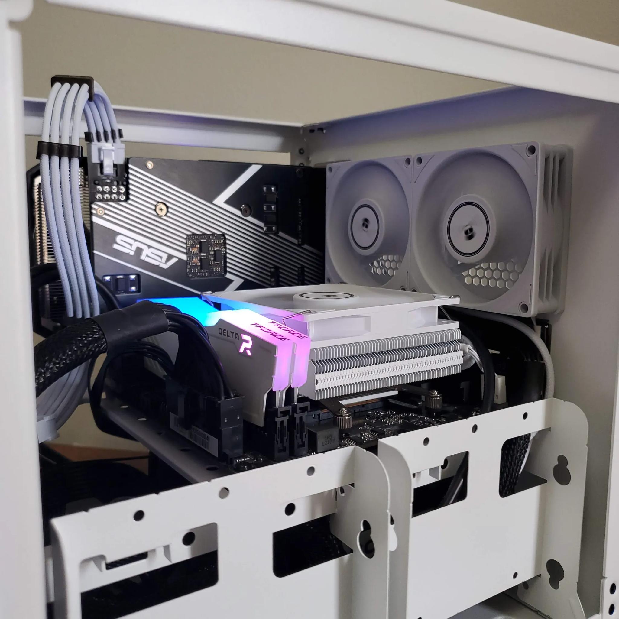 Snow White Mini ITX Cube PC | RTX 3050 8GB | Ryzen 5 3600 | 16GB DDR4 ARGB | 1TB NVME SSD | Wifi