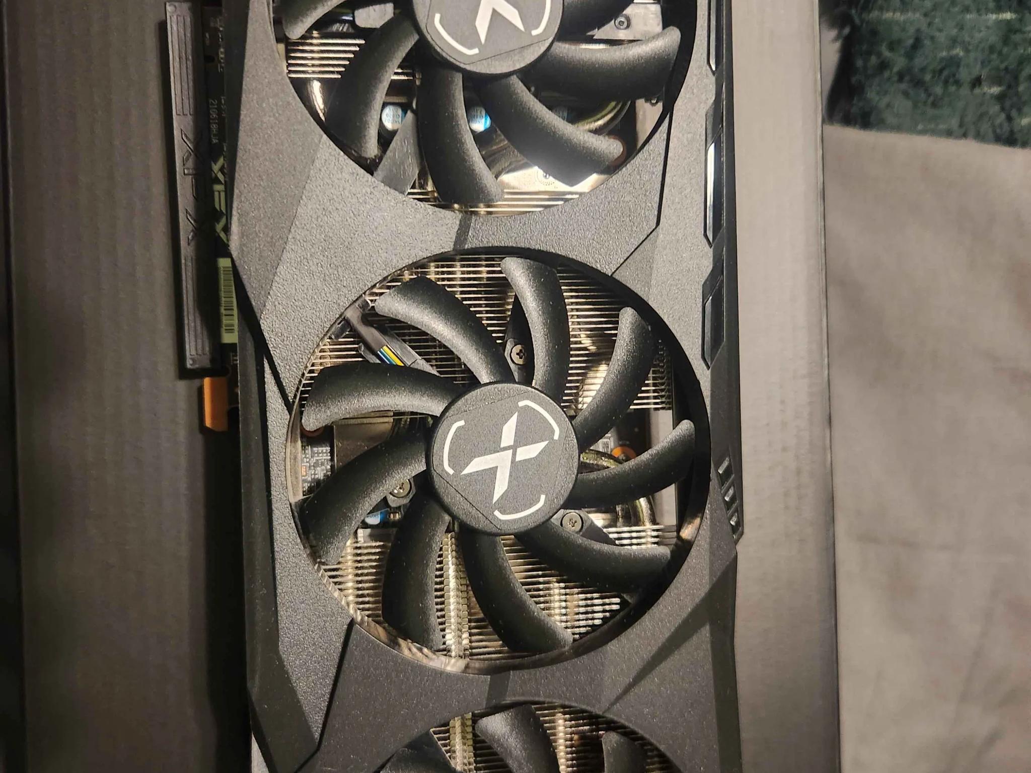 AMD Radeon RX 6700 XT