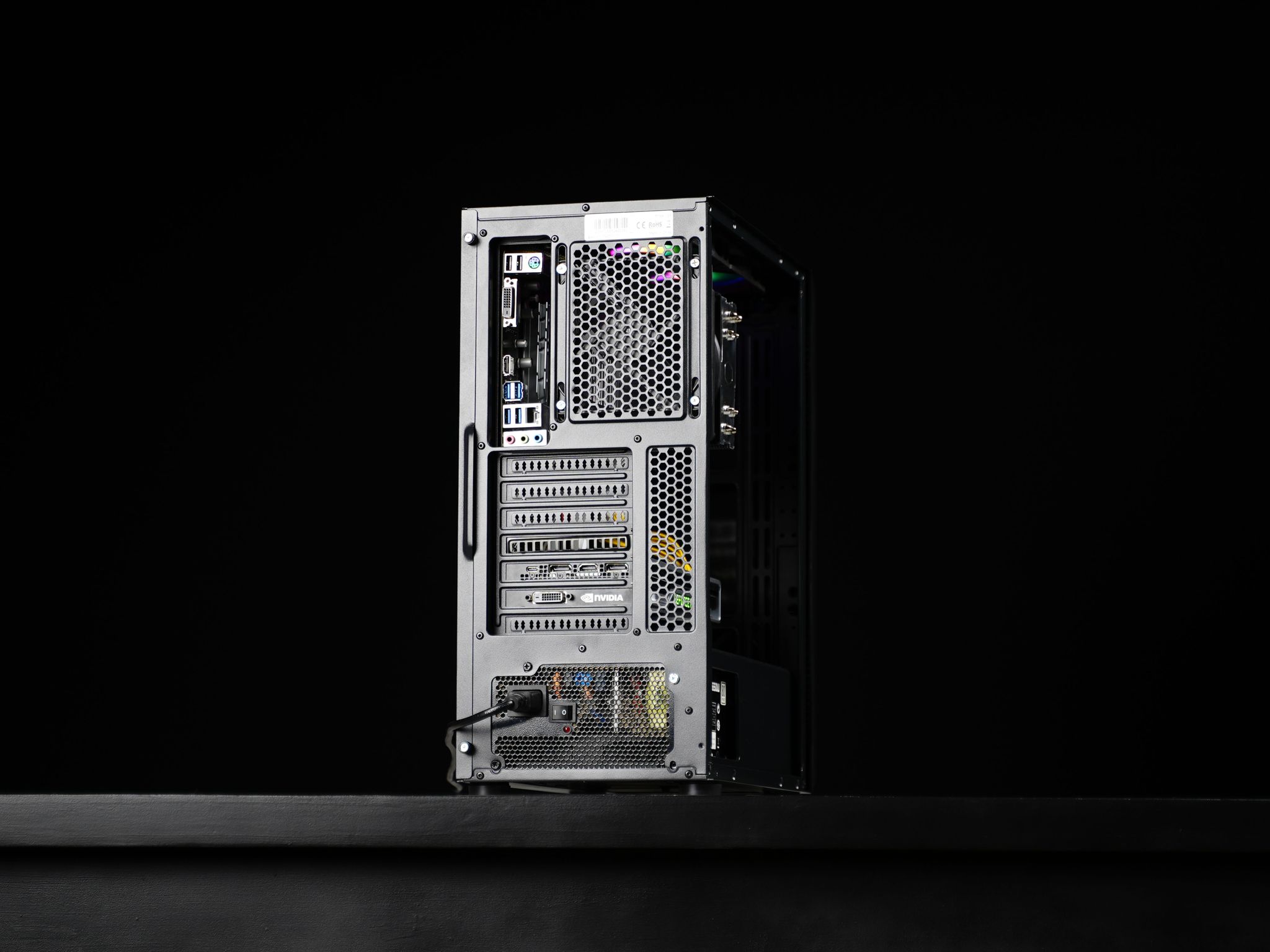 \ NA-01 / RTX 2060 FE Intel Core i5 8600K 0.8TB Windows 11 12GB Gaming PC