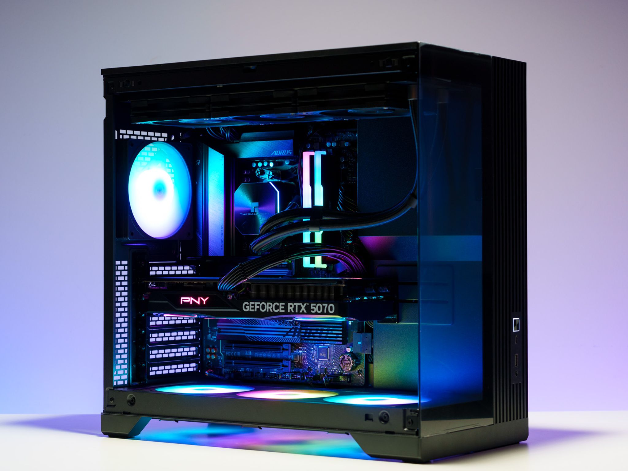 RTX 5070 + Ryzen 9 7900X Gaming PC | 32GB DDR5-6000 CL30 | 1TB Gen4 | 360mm AIO | 750W Gold