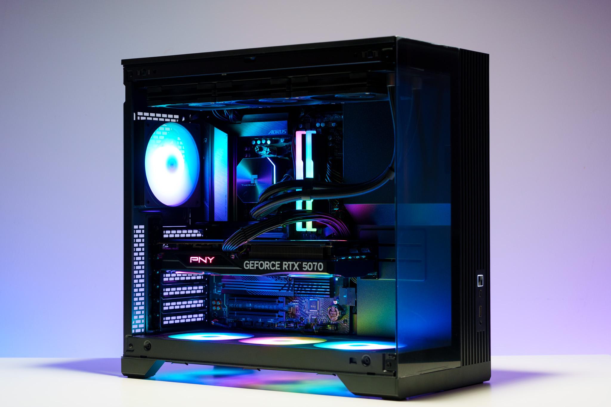 RTX 5070 + Ryzen 9 7900X Gaming PC | 32GB DDR5-6000 CL30 | 1TB Gen4 | 360mm AIO | 750W Gold