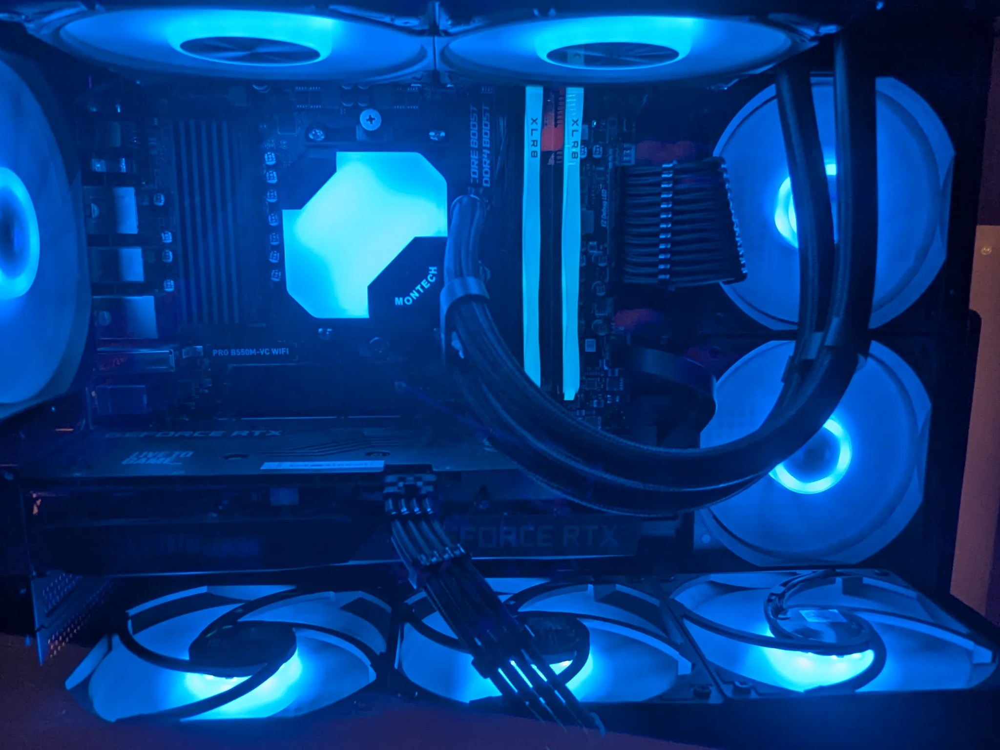 |RTX 3060 12GB| RYZEN 5600X| 16GB DDR4| 1TB M.2 SSD|240MM AIO|WIFI| 8 ARGB FANS| WIN 11 PRO