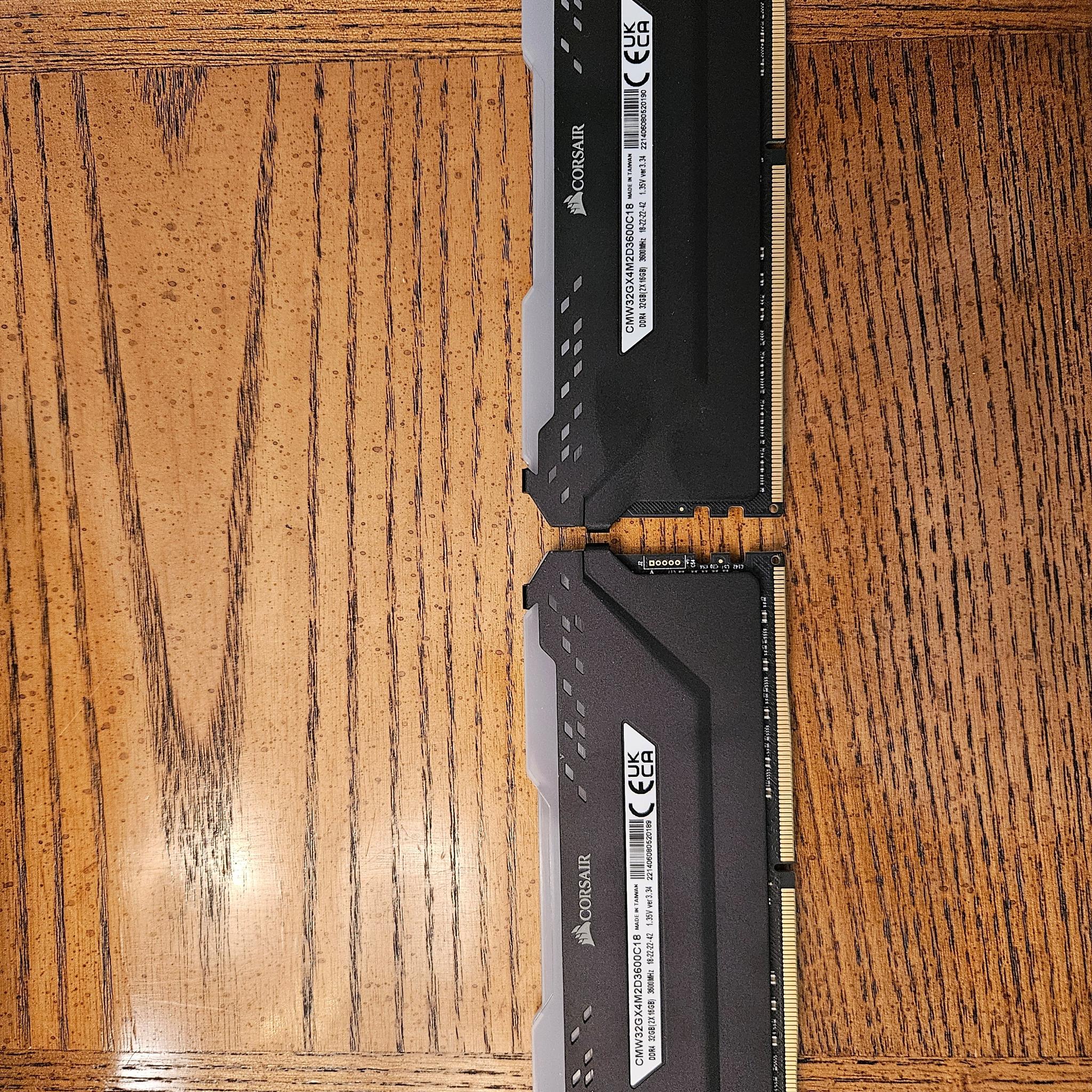 CORSAIR VENGEANCE
