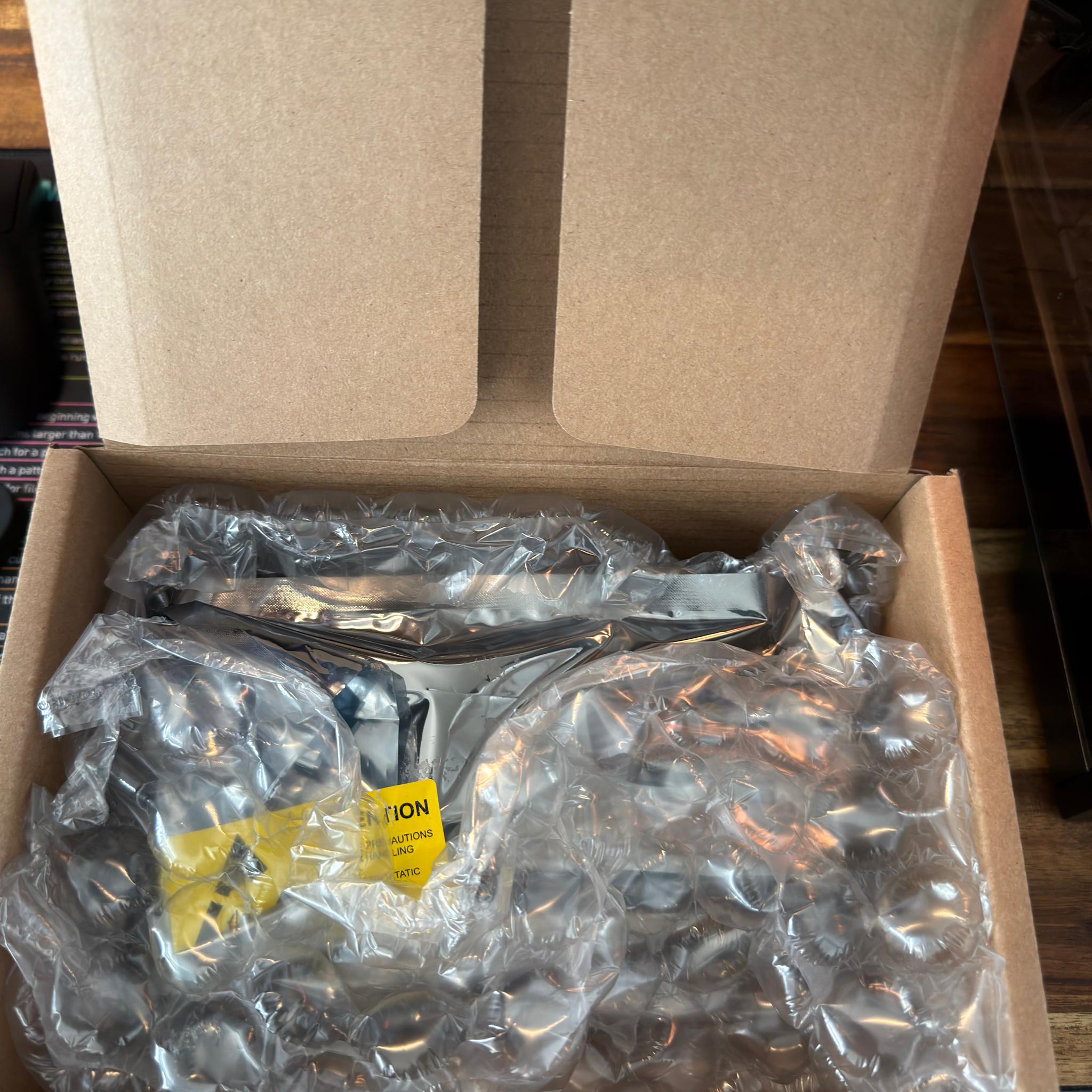 Intel arc pro b50