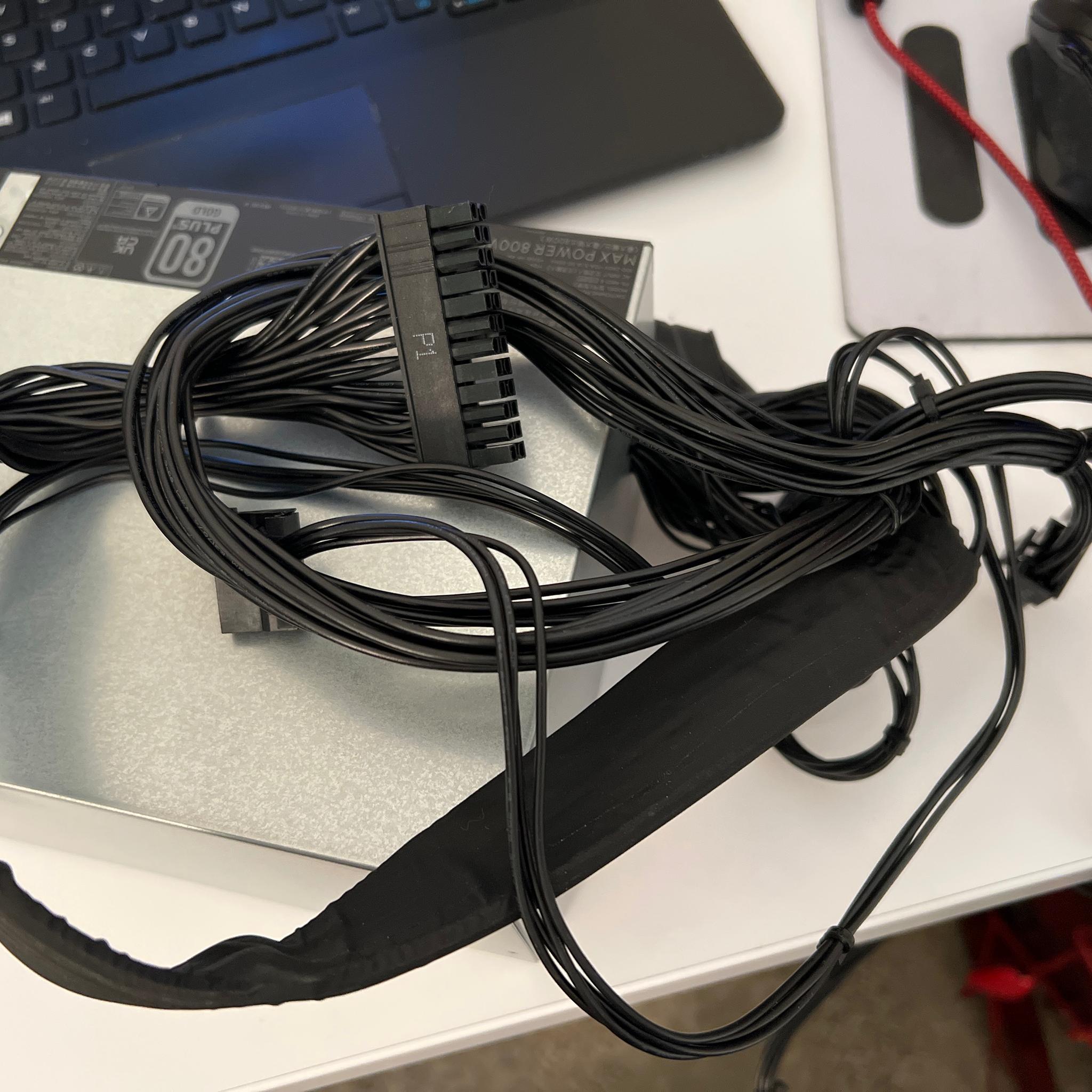  800 W 80 Plus Gold certified ATX power supply