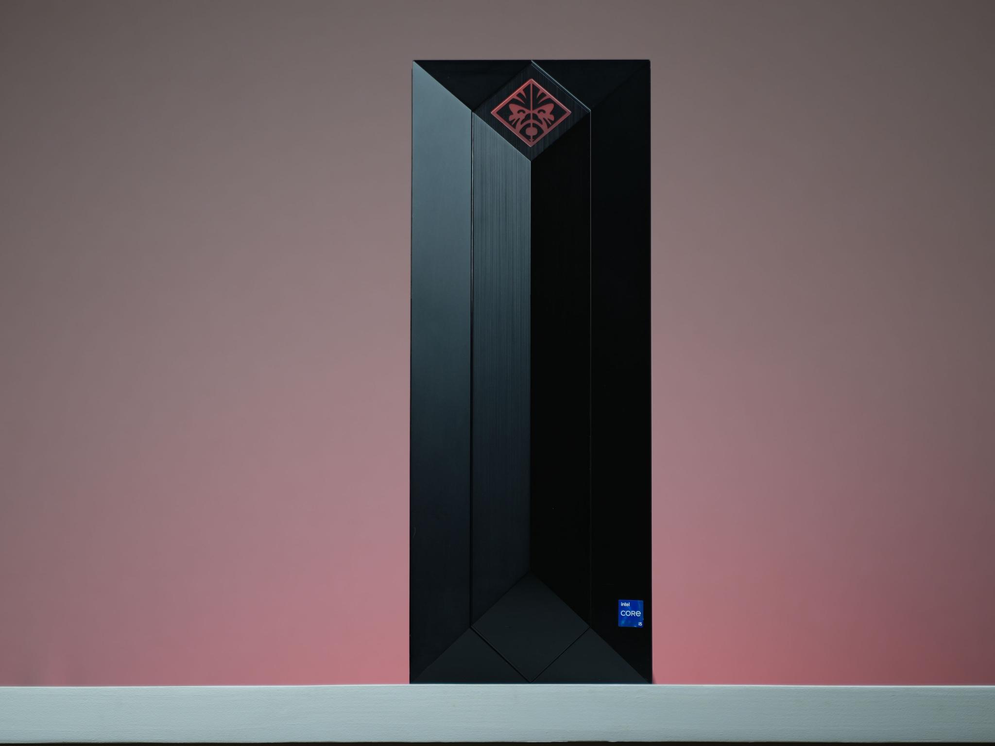 “Omenform 2” GTX 1650 Intel Core i5 8600 16GB .8TB Windows 11 Gaming PC Powerhouse