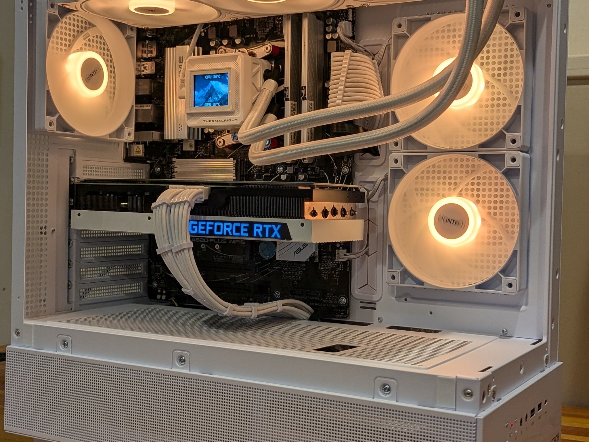 Ryzen 5 7600 || RTX 3070 Ti || 1440P White Gaming PC