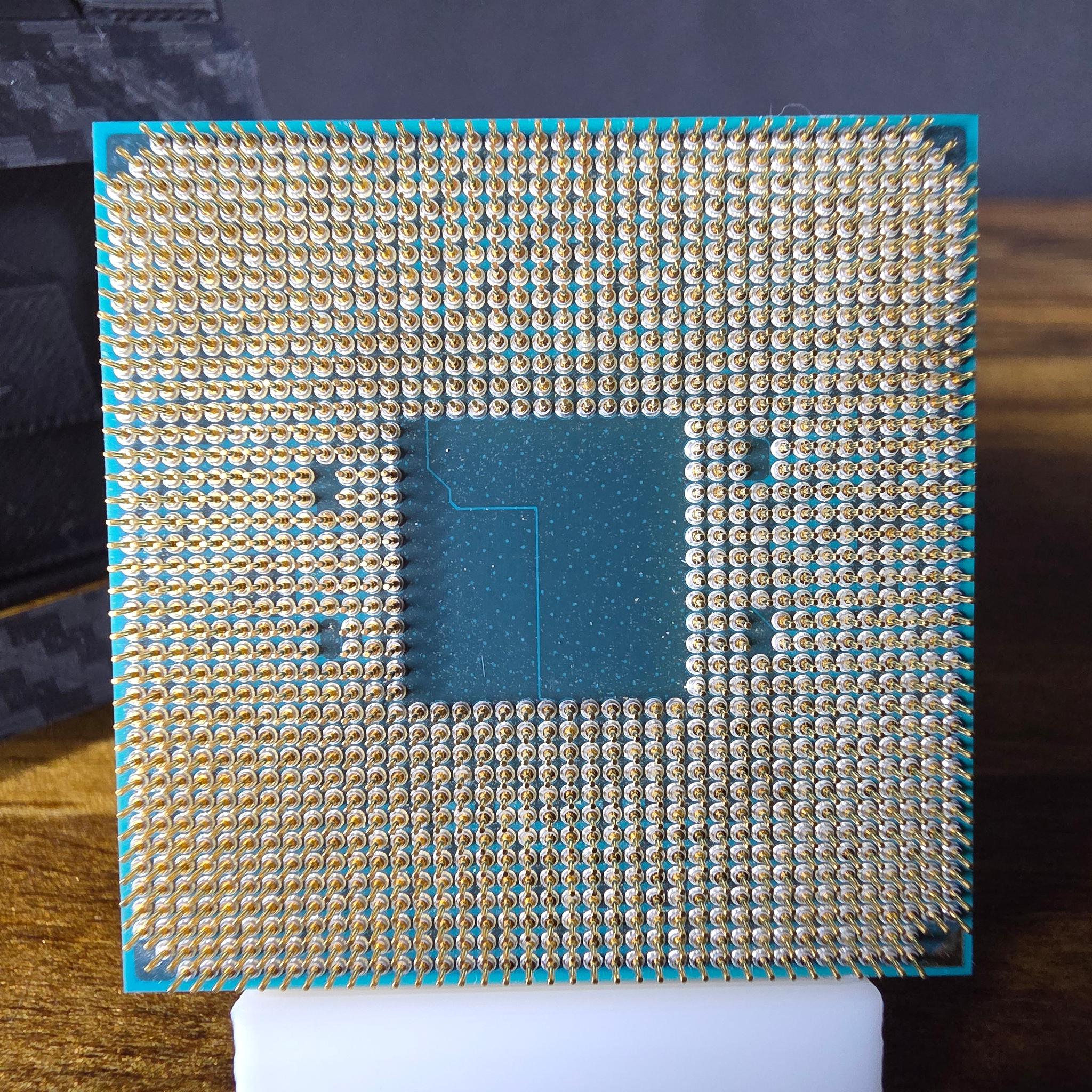 AMD Ryzen 7 5700