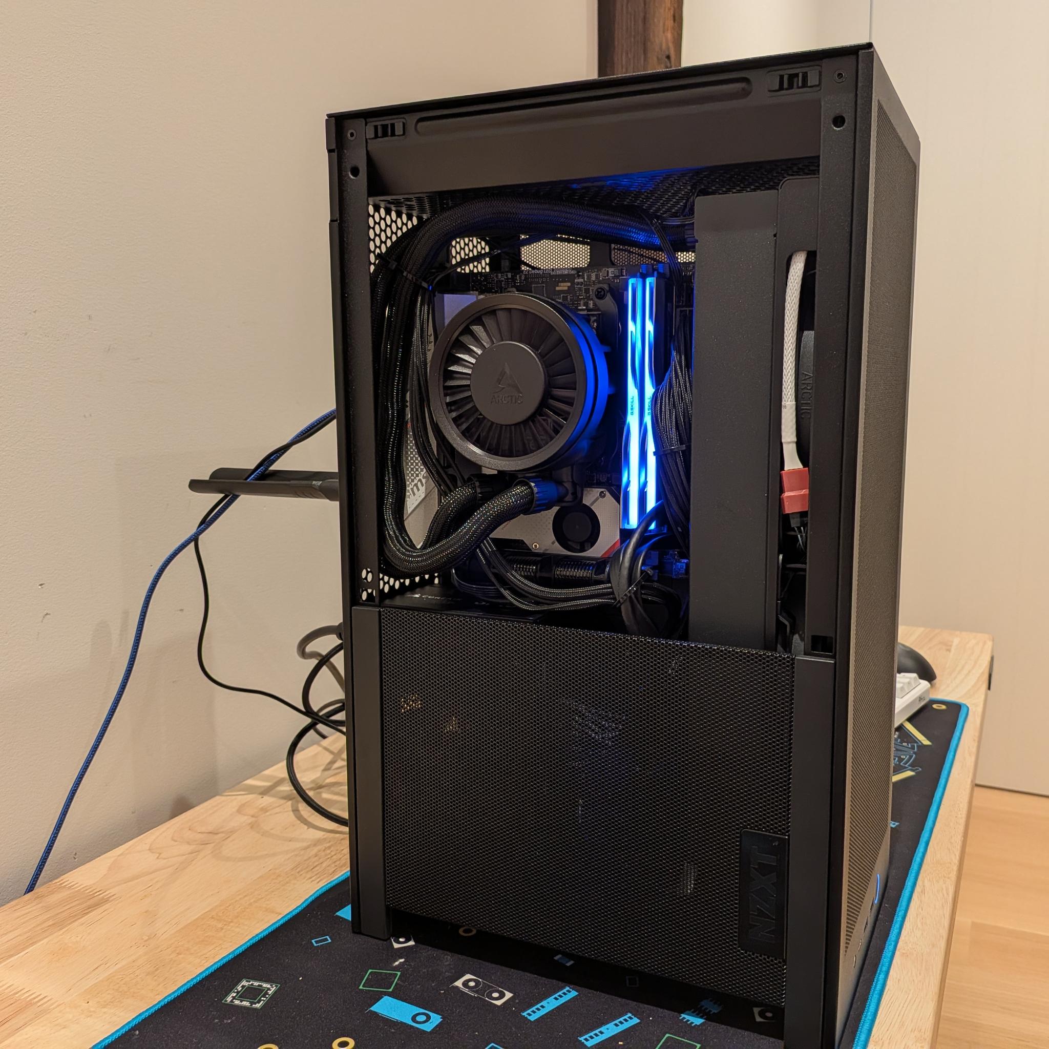 4K Workflow - RTX 5080, Ryzen 9 9900X, 64 GB DDR5, 2 TB Gen 4 NVME, RGB, Liquid Cooled