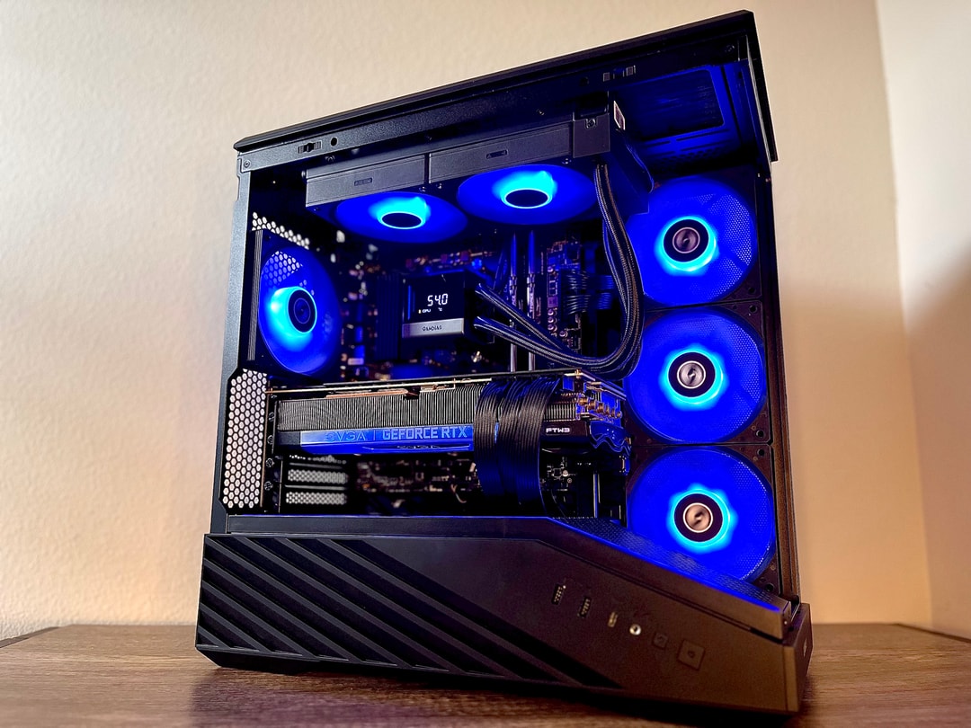 Stunning Gaming PC! RTX 3080| Ryzen 7 5800x| 32GB DDR4 | Jawa