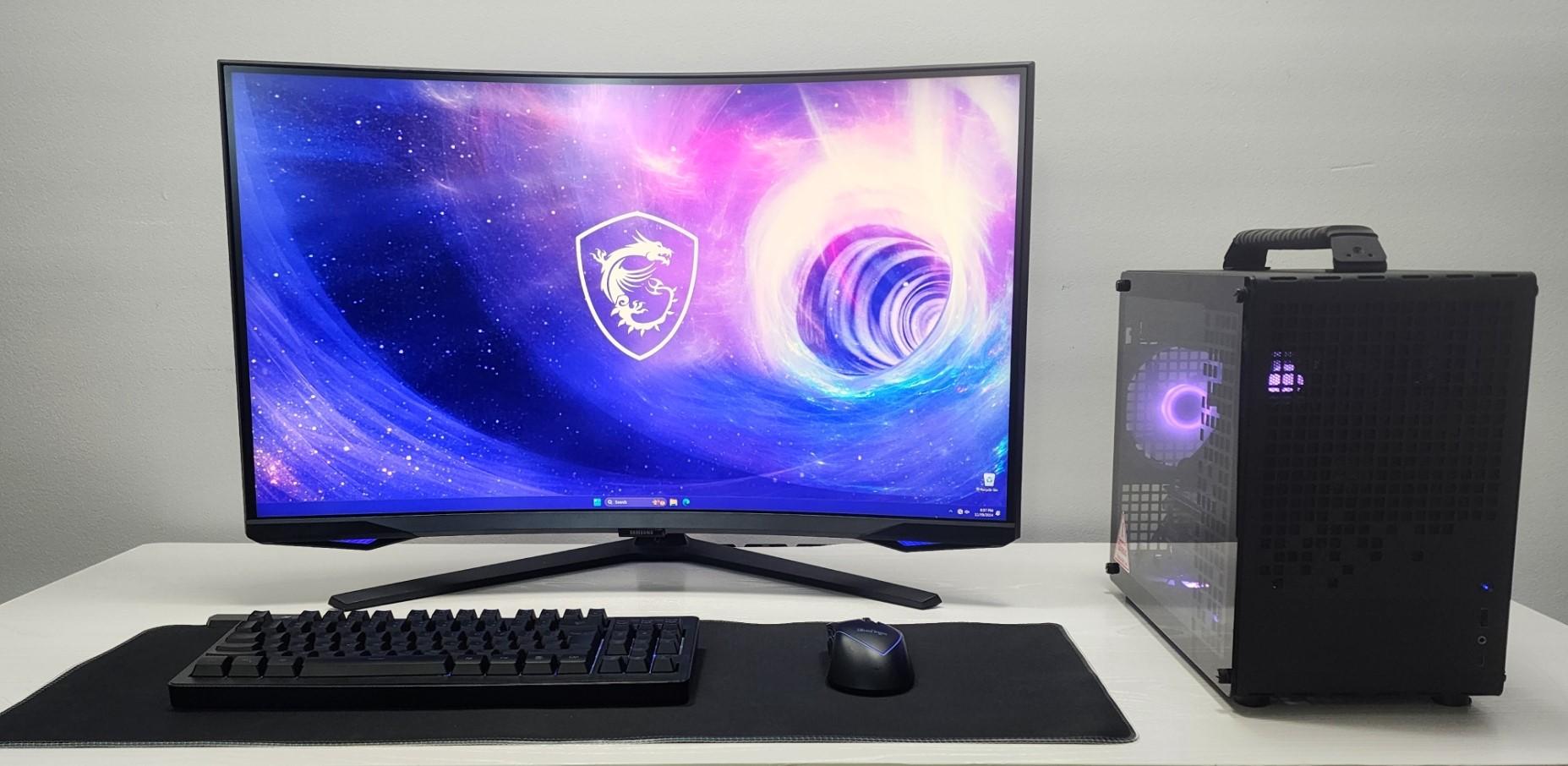 Custom Lunchbox Gaming PC - 14600KF/4070Ti Super w/ Custom Cushion Grip - READ DESCRIPTION!!!