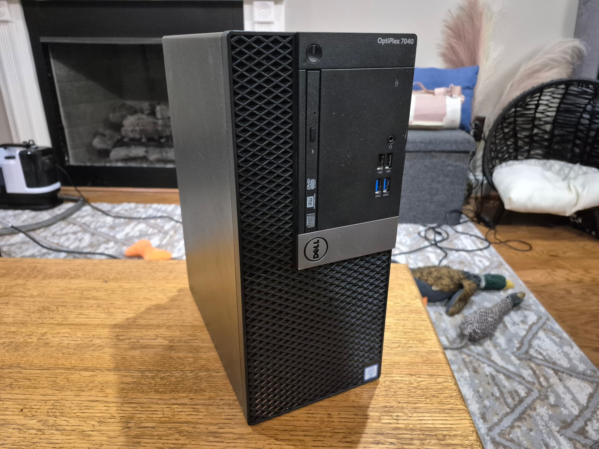Budget Windows 11 PC || i3-6100, 16GB RAM, 2GB AMD GPU, 250GB SSD, Win11, WiFi