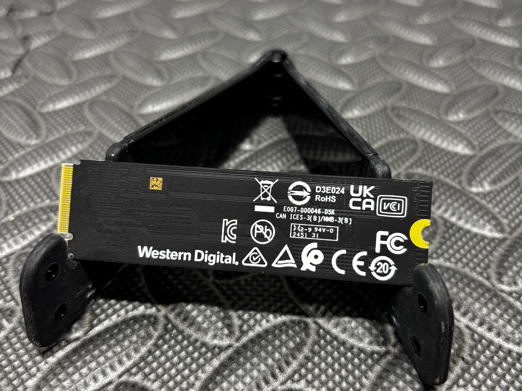 WD Green SN3000 1TB NVMe SSD – 98% Health