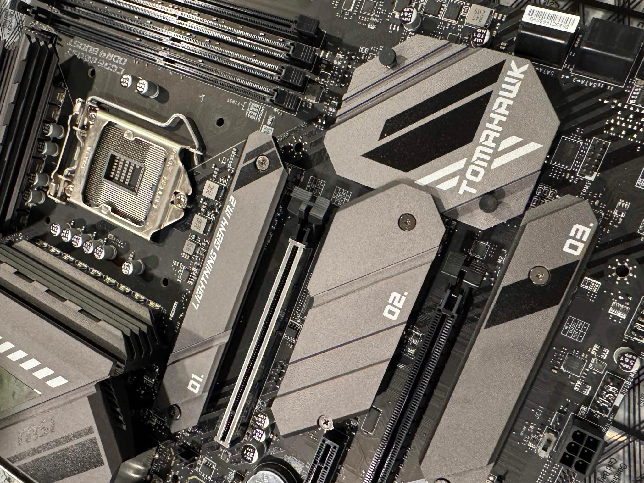 MSI MAG Z590 TOMAHAWK WIFI - Image 2
