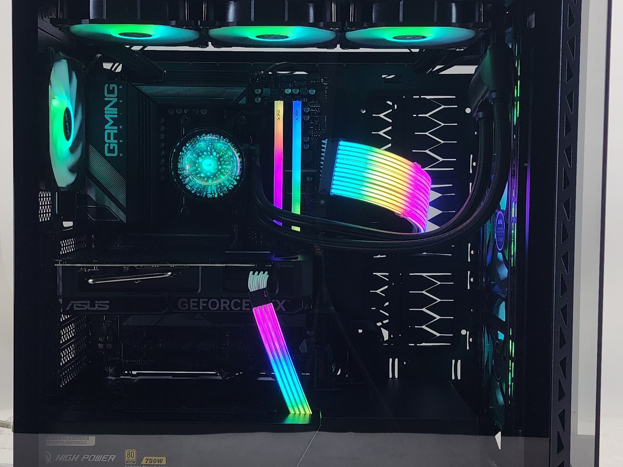 Gaming PC Ryzen 5 7600X3D 32GB RAM 1TB SSD RTX 4070 12GB Windows 11 Computer