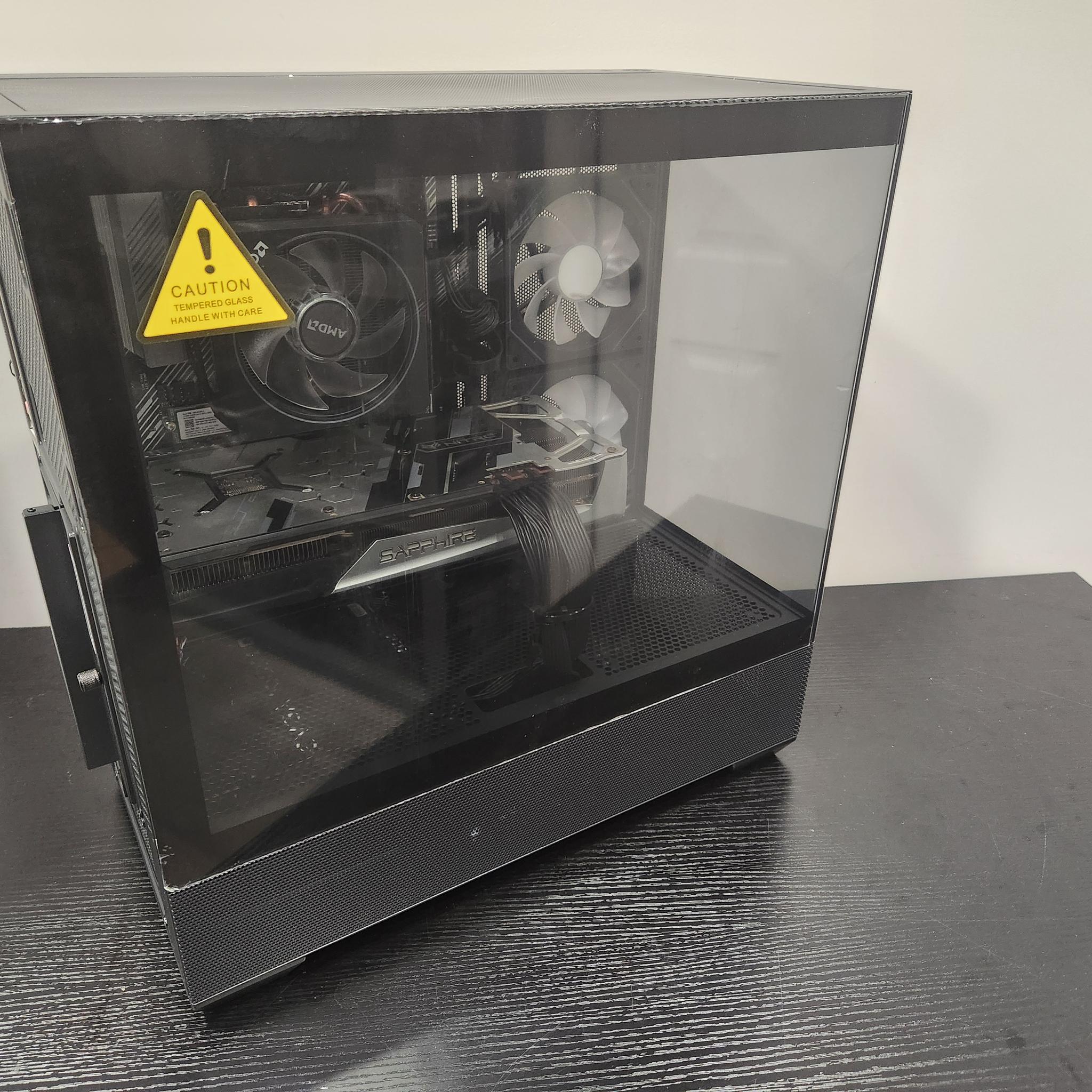 Budget Steam Machine RX 5700 XT Linux Gaming PC!