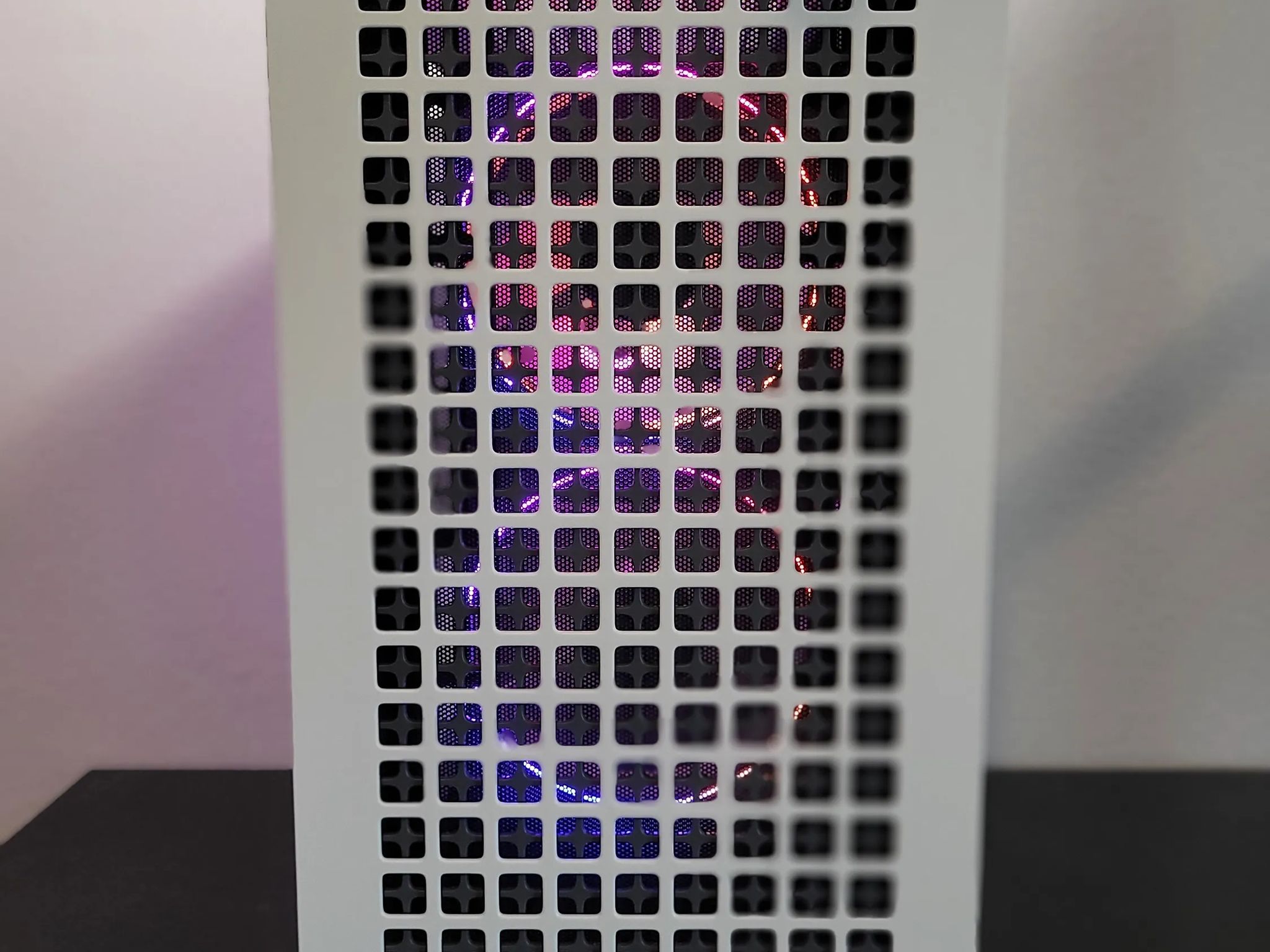 🧊 Icebox 1080p 🧊 // i5 10400f // RTX 3060 12GB // 32GB DDR4 // 1TB NVME + 2TB HDD // Wi-Fi + BT