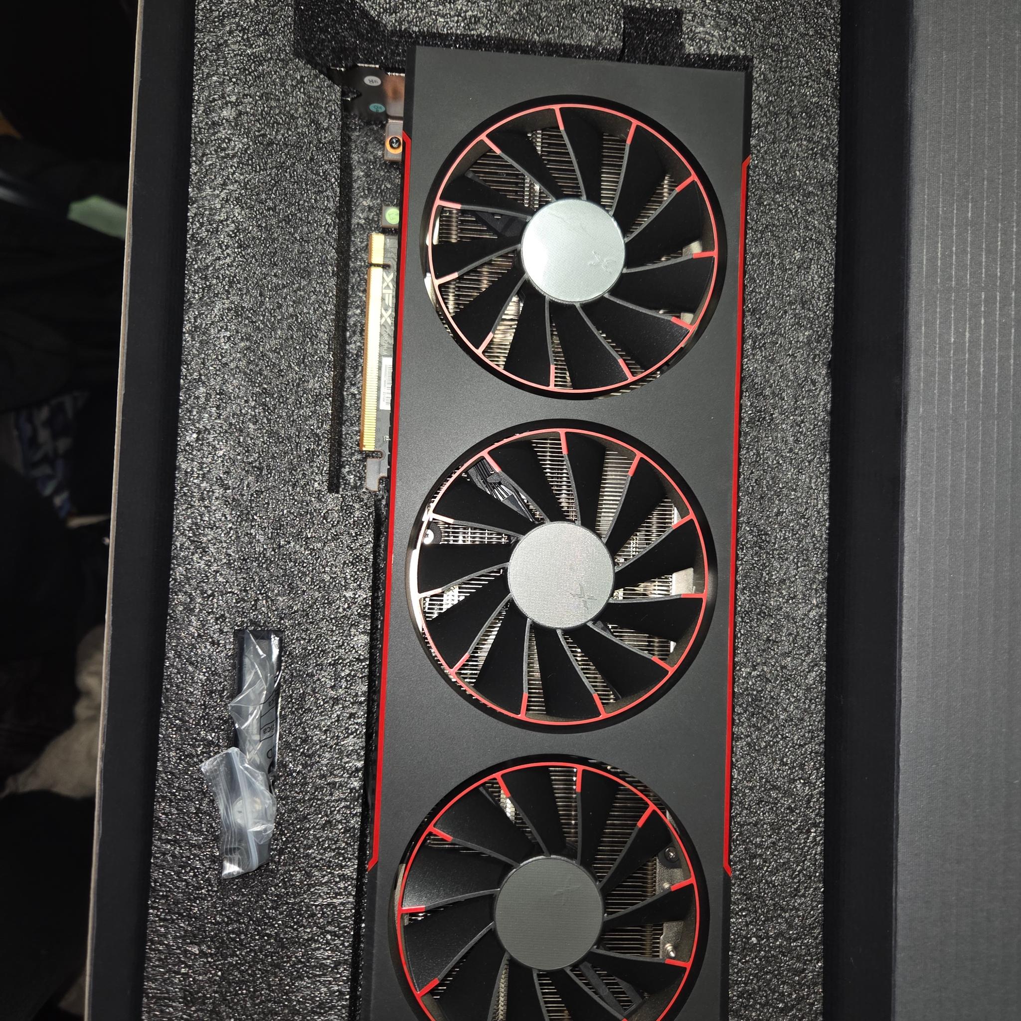XFX Mercury Radeon RX 7900 XTX Magnetic Air