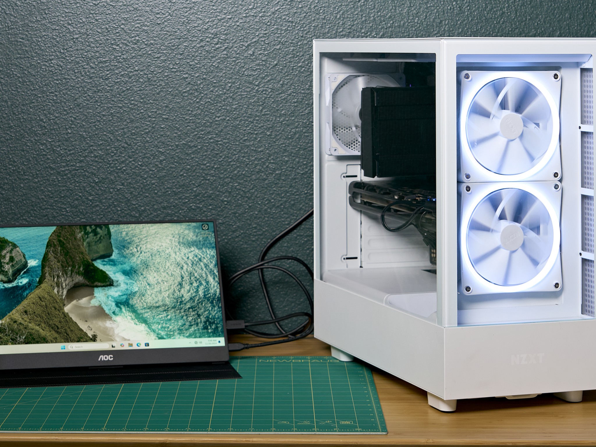 H5 Elite (White) | Ryzen 7 3700X | RX 5700XT | 16gb DDR4
