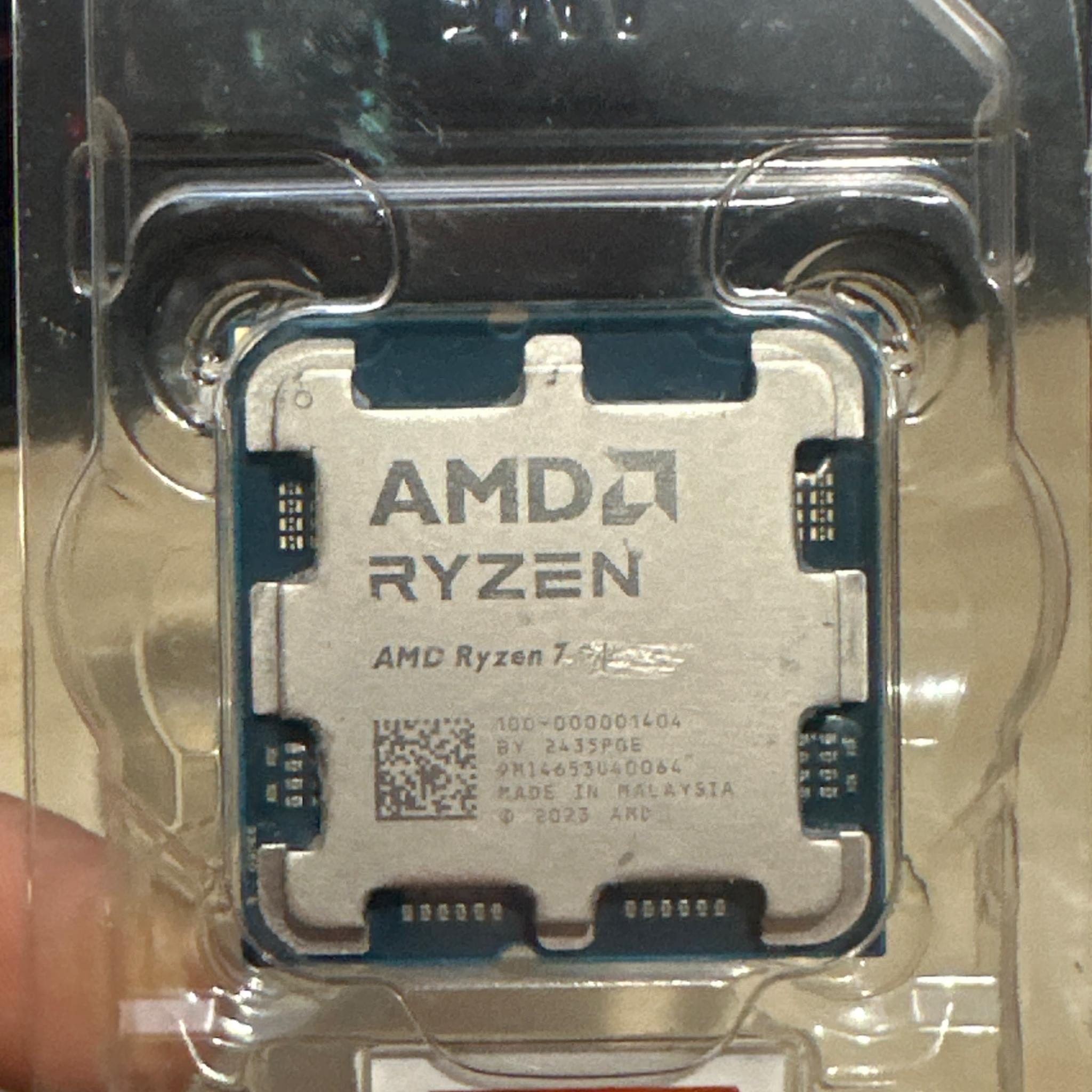 AMD Ryzen 7 9700X