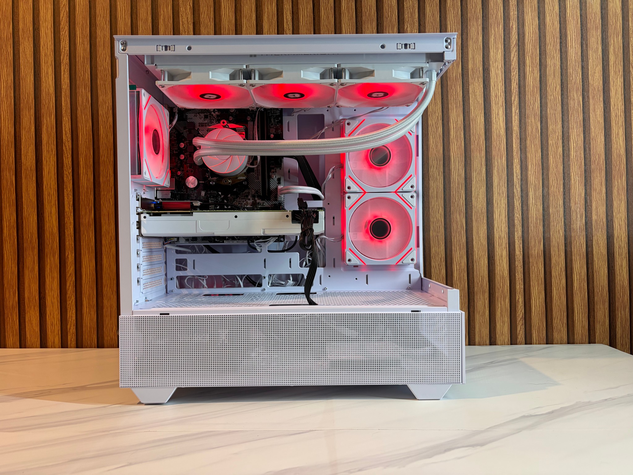 RTX 2080 SUPER | RYZEN 5 3600 | 500GB SSD | 16GB DDR4 | 550W | 360MM AIO