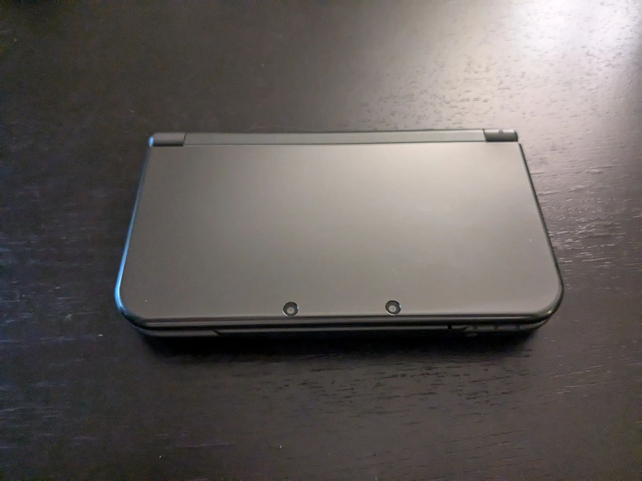 New Nintendo 3DS XL USED w/Case and 4 Games