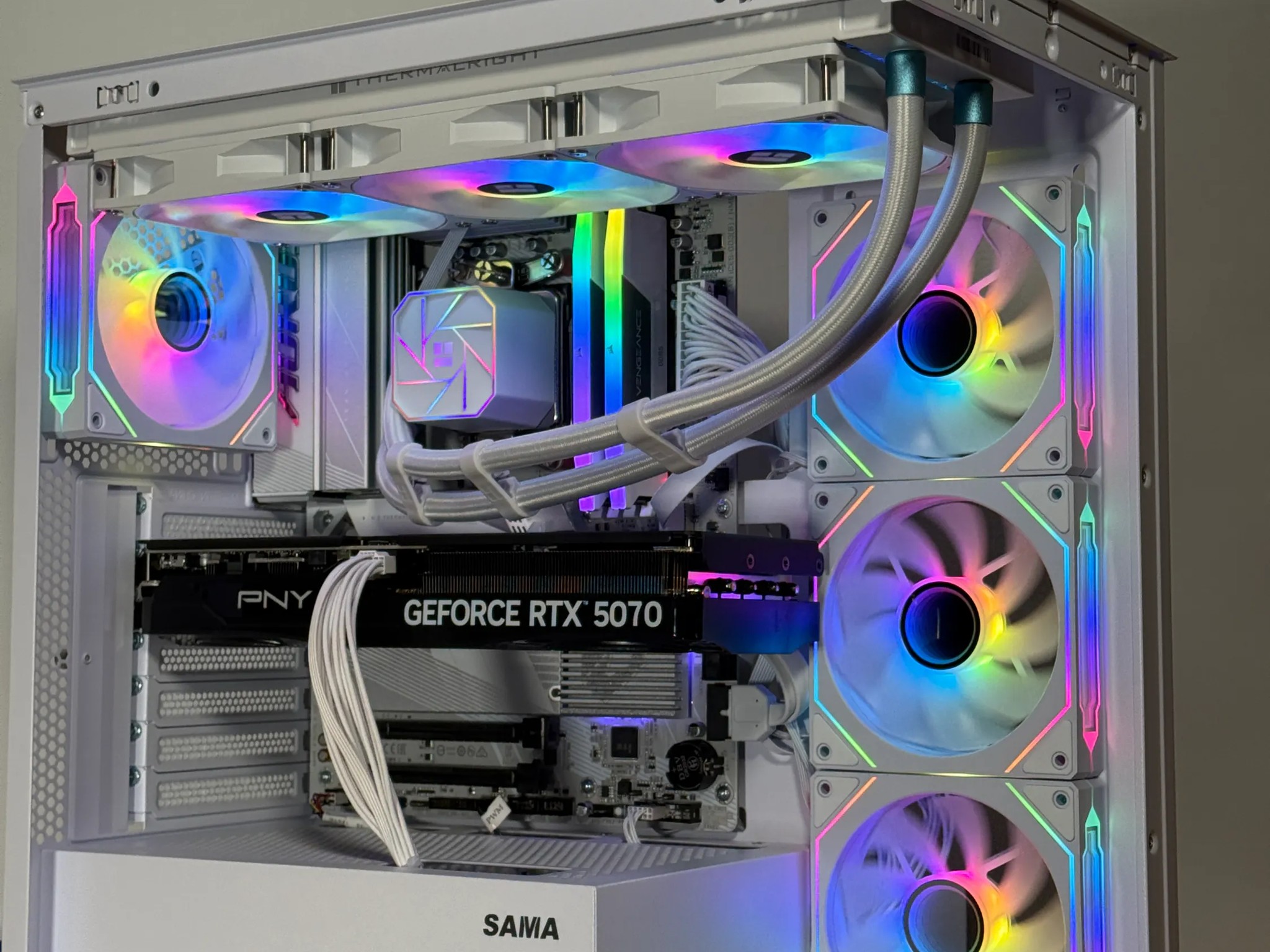 RTX 5070 Ryzen 9 7900x Gaming PC