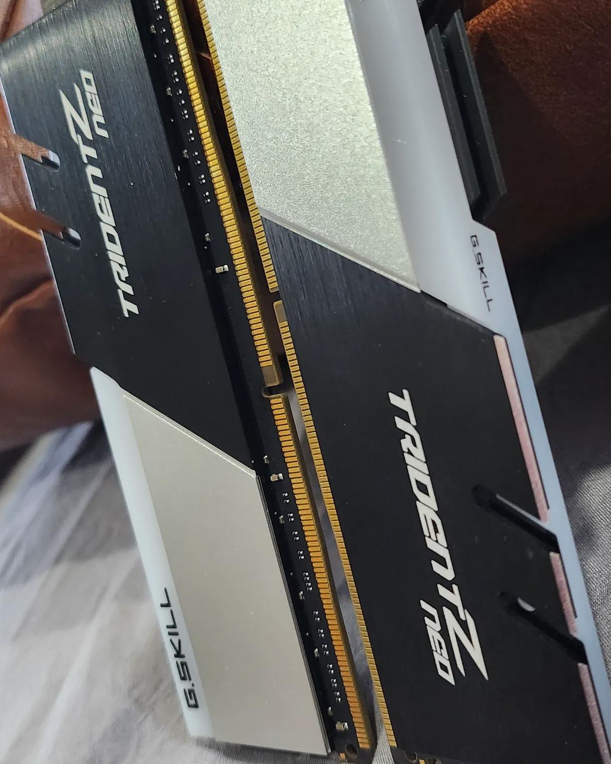 G.Skill Trident Z Neo Series (Intel XMP) DDR4 RAM 64GB (4x16GB) 3600MT/s CL16-19-19-39. Quad-Channel