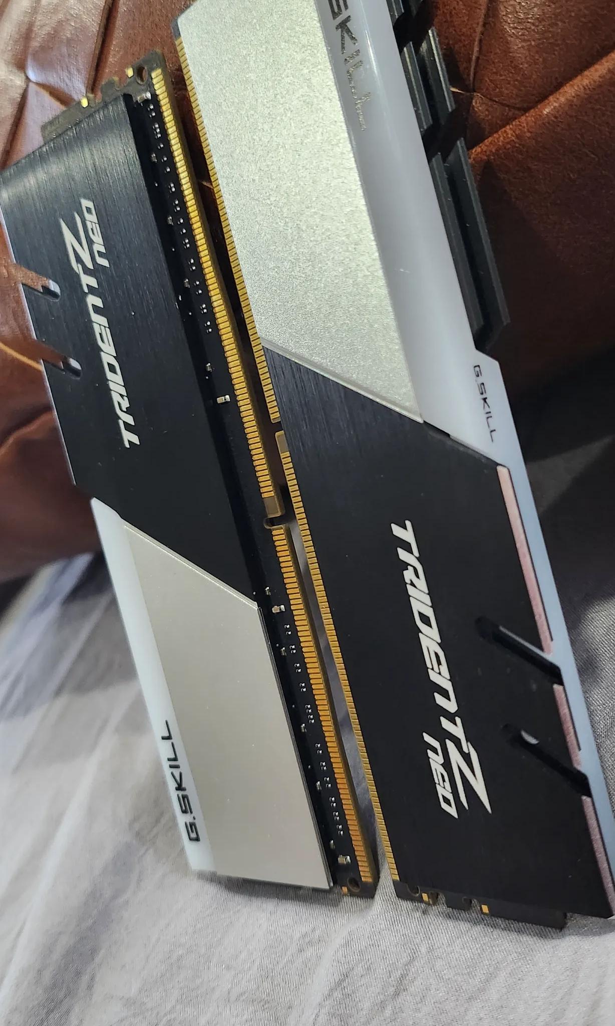 G.Skill Trident Z Neo Series (Intel XMP) DDR4 RAM 64GB (4x16GB) 3600MT/s CL16-19-19-39. Quad-Channel