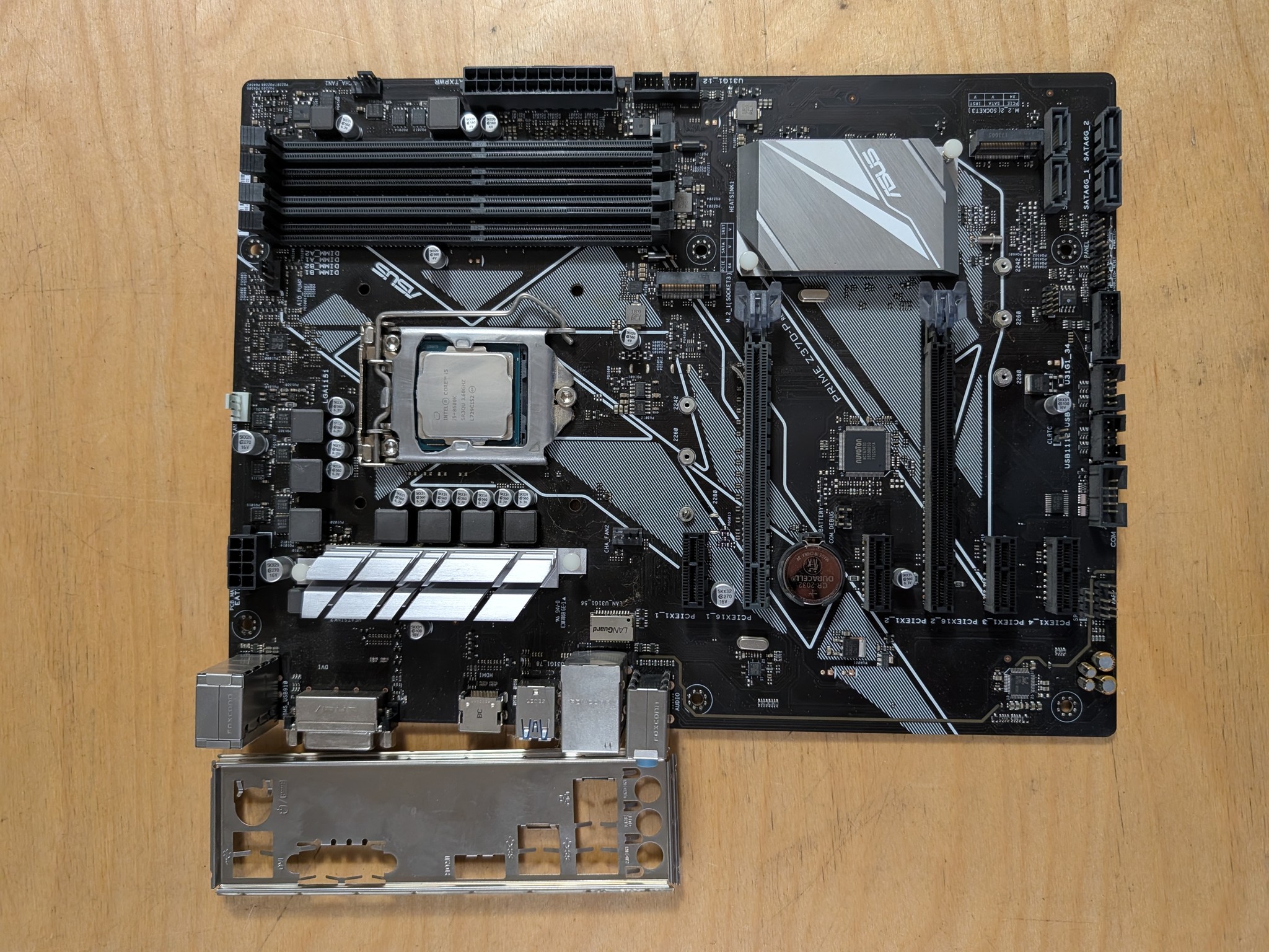Asus Z370-P + Intel Core i5 8600K