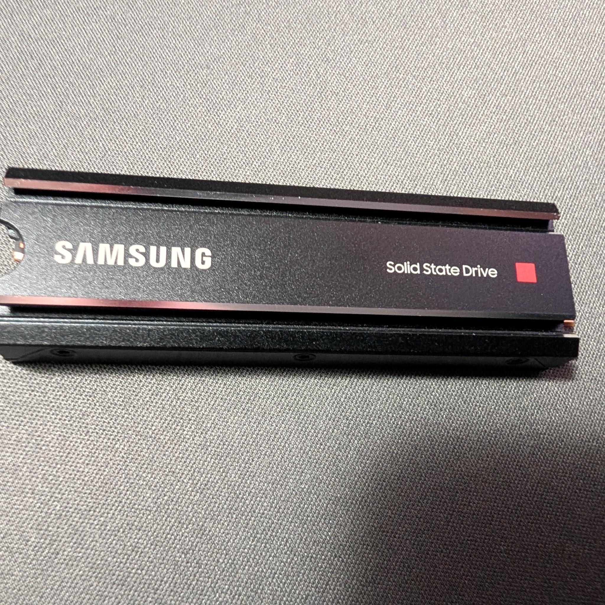 Samsung 980 Pro 1TB M.2 NVMe SSD PCIe 4.0 x4 w/Heatsink