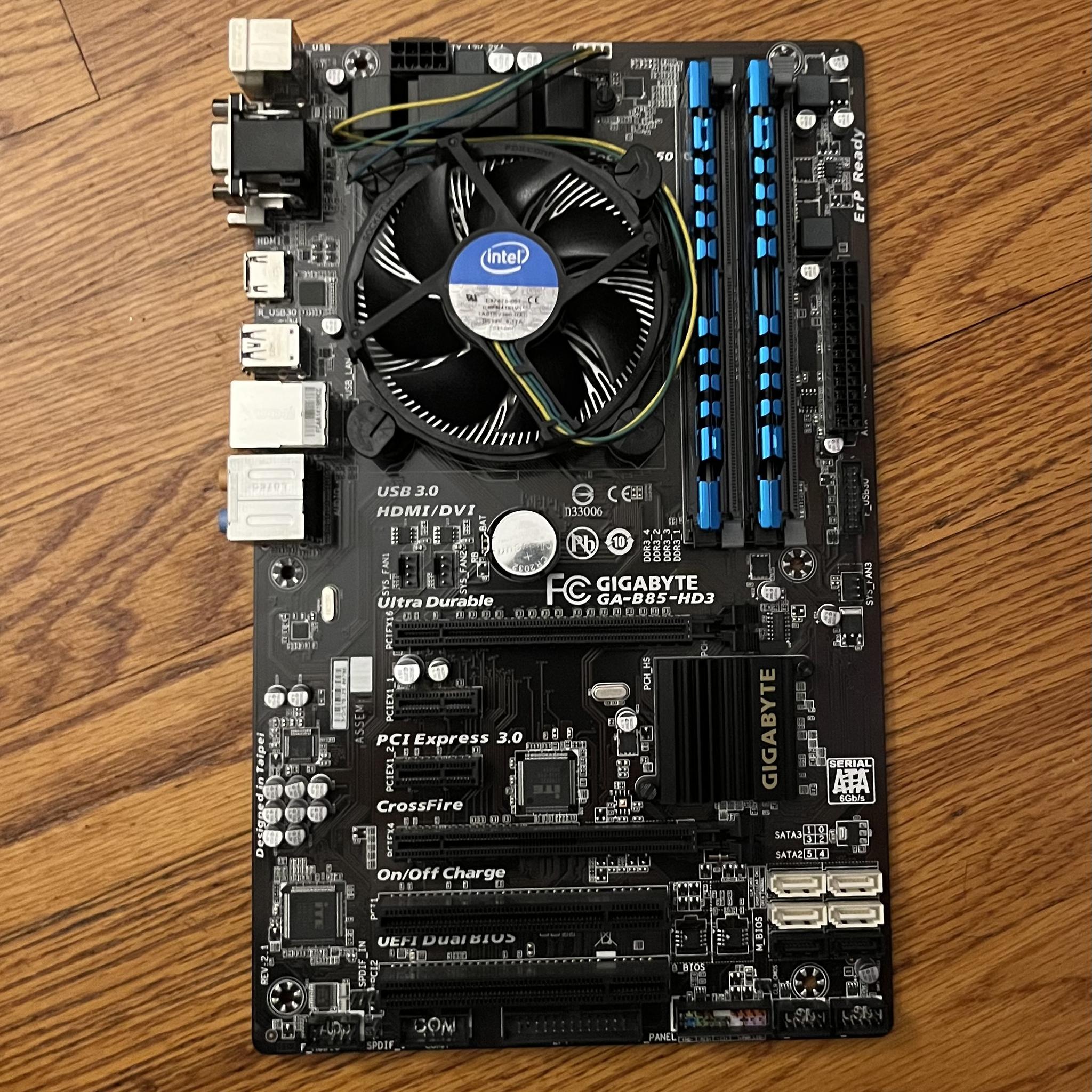 Gigabyte B85 motherboard with i5-4460 and 16GB RAM