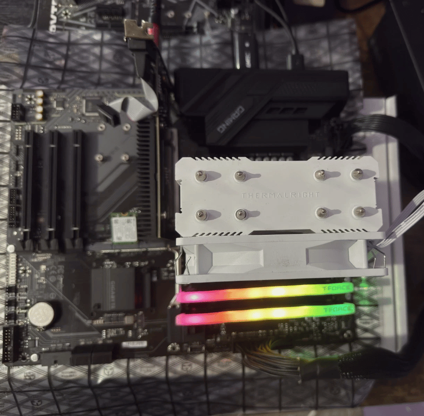 Gigabyte B850 Gaming WiFi 6 Motherboard - AM5 - (Missing I/O Shields)