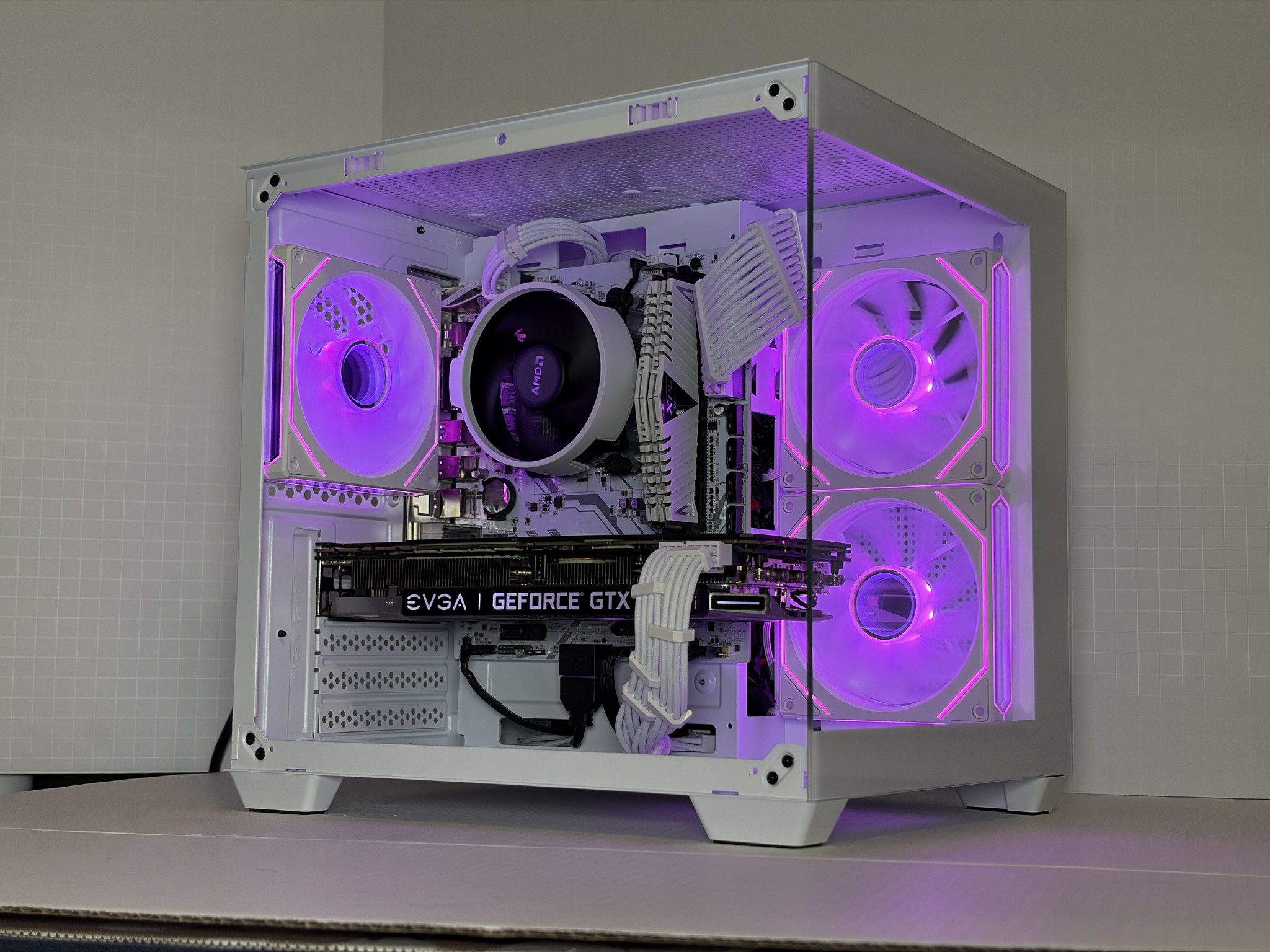 🔥 GTX 1080 Ti + Ryzen 5 5500 – White Gaming PC – 1080p Ultra / 1440p Ready | 1TB NVMe | 16GB RAM