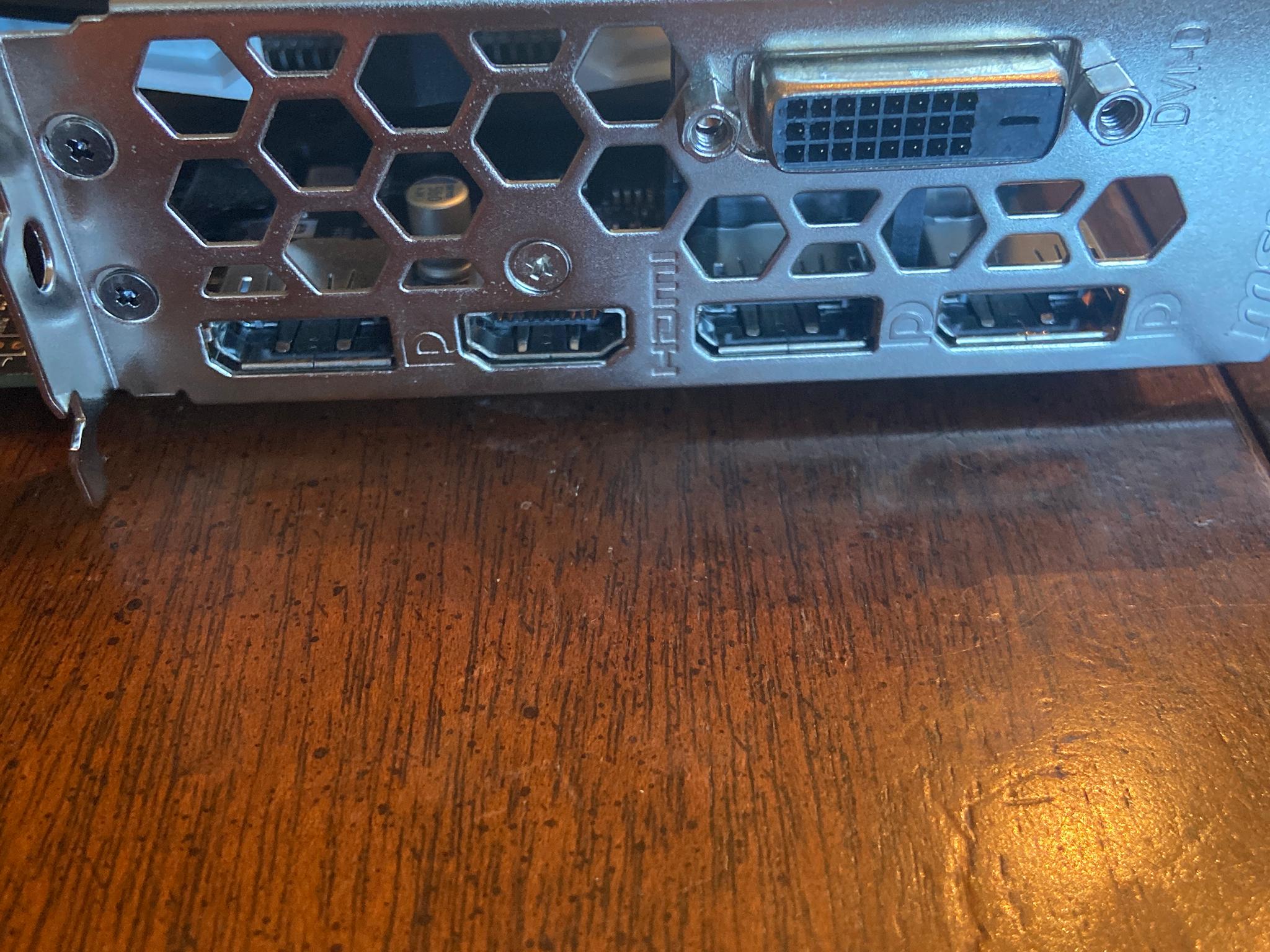 Msi Gtx 1070 8gb armor oc