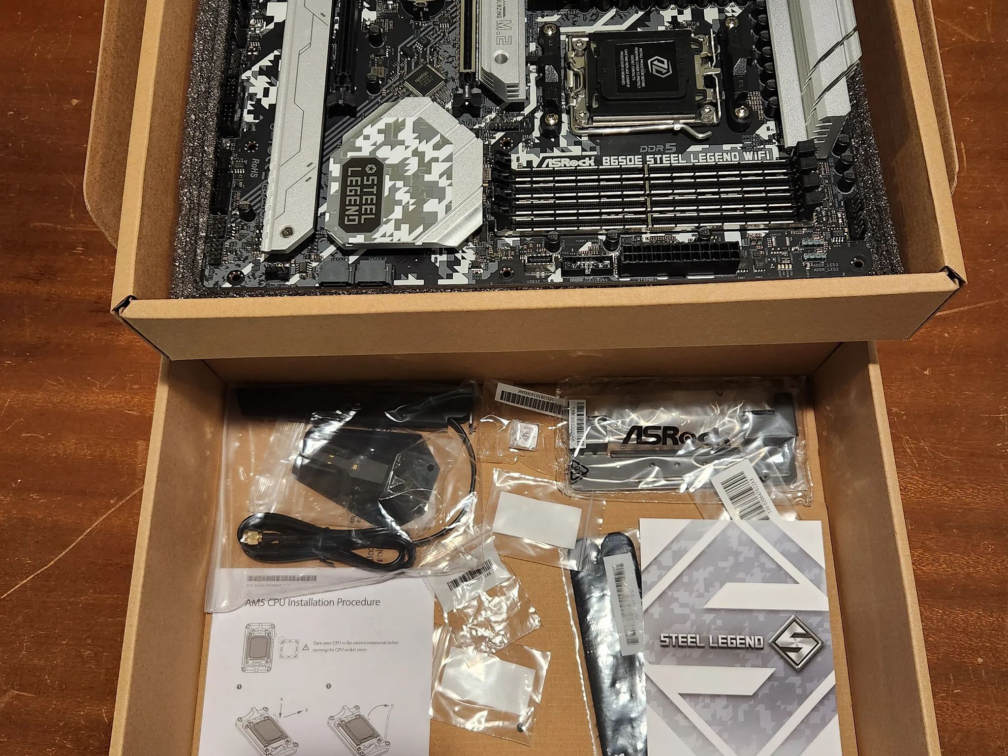 7800x3D + Asrock B650E Steel Legend Wifi