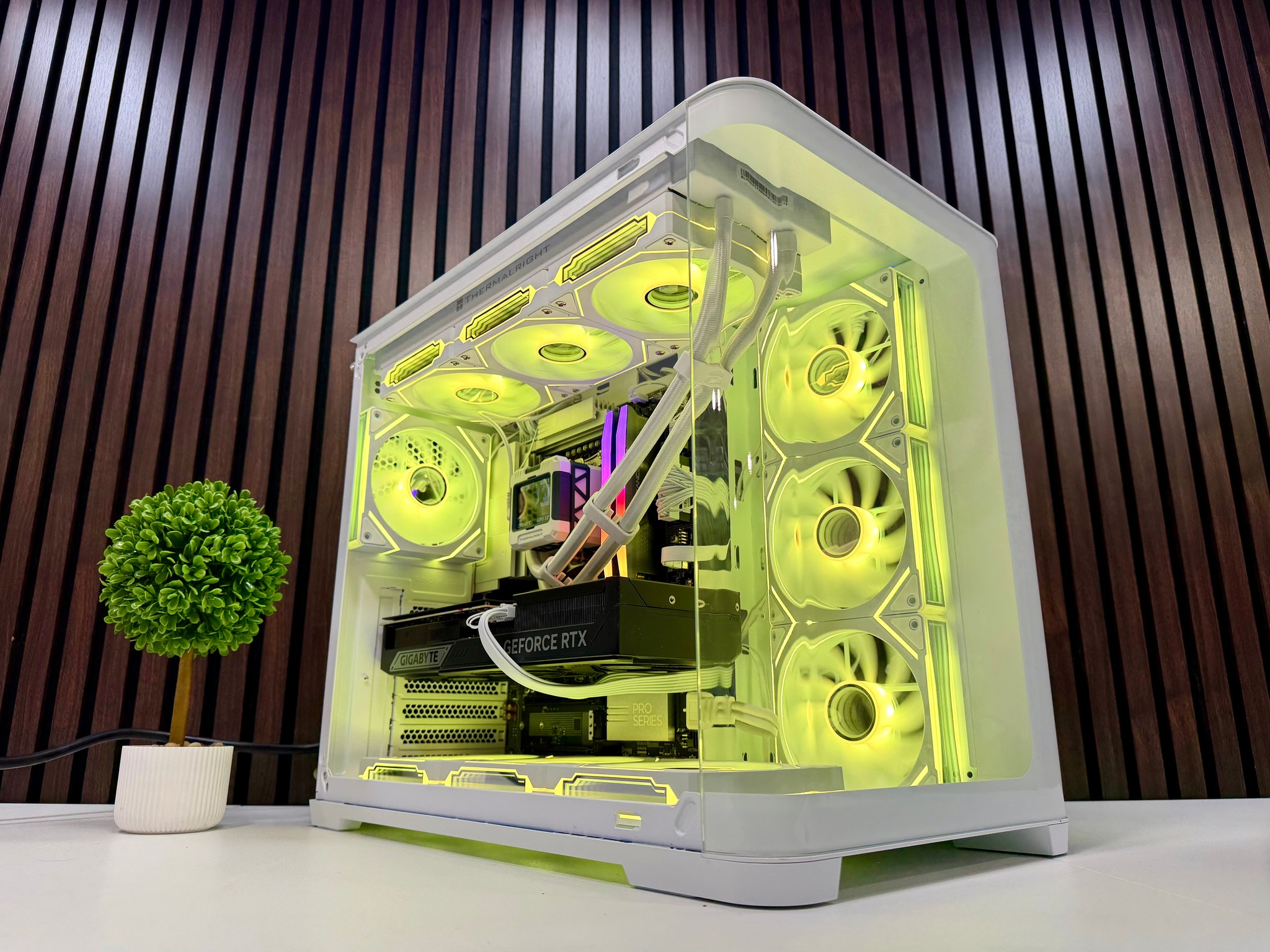 RTX 5070 TI | Ryzen 9850X3D | 32GB DDR5 | 2TB M.2 | 1000 W Gold PSU | ARGB Fans | Windows 11