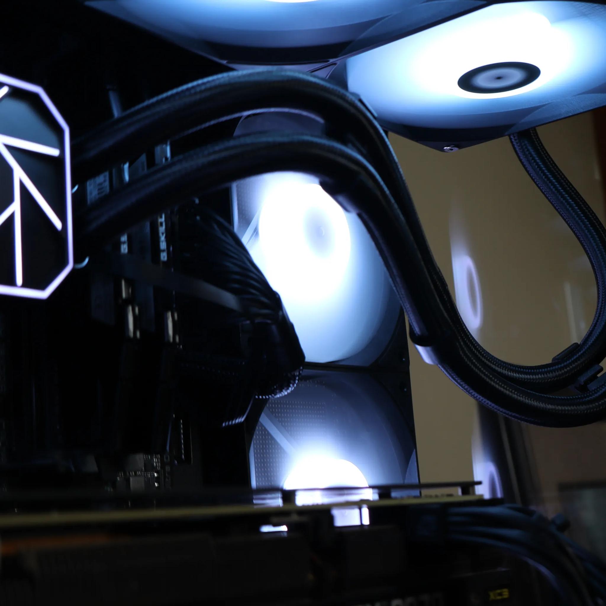 'Shadow' RTX 3070 Gaming PC, Ryzen 5 5600X, 32 GB DDR4, 1 TB SSD, RGB