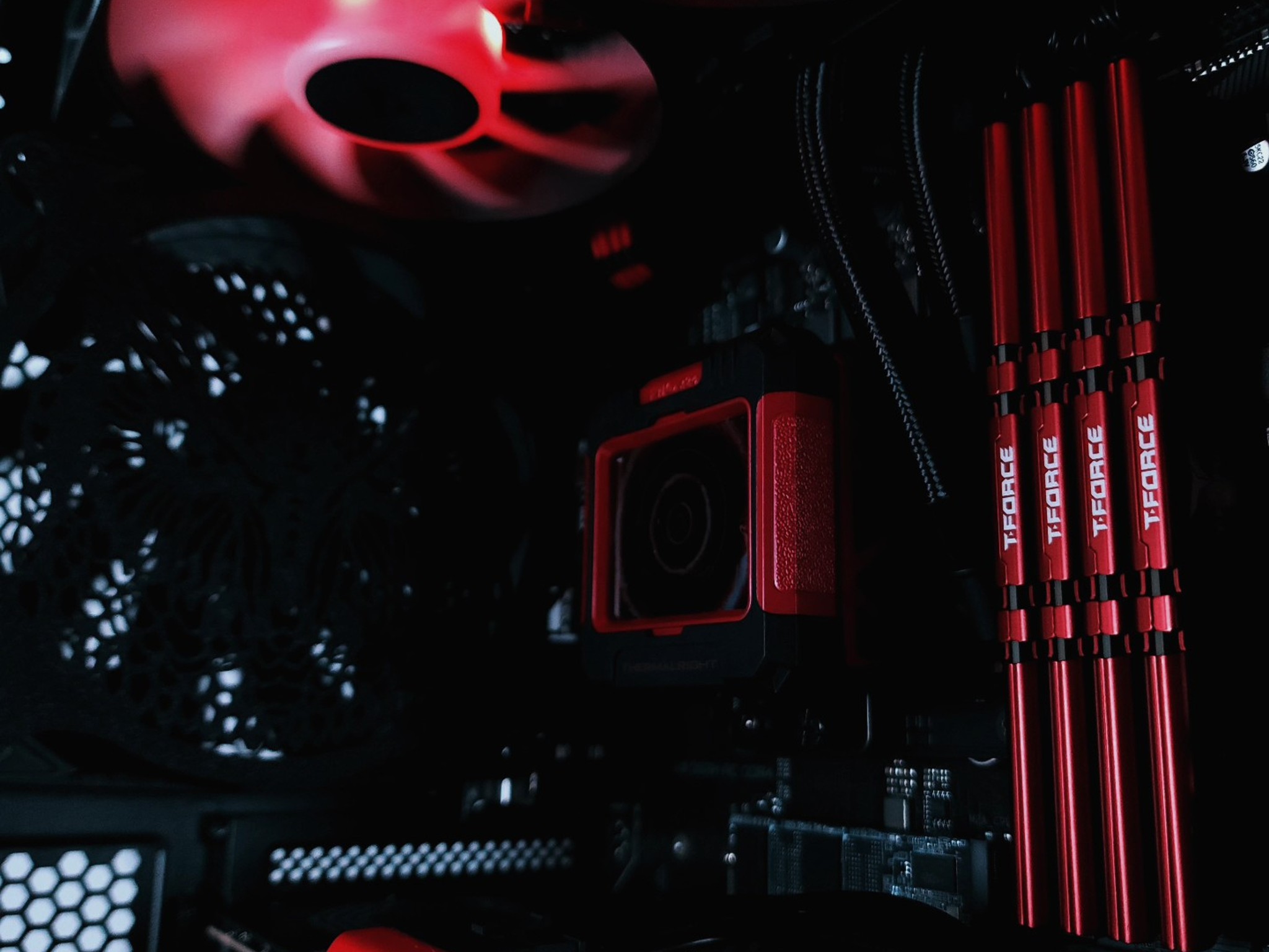 ❤️ RTX 5070 | Core i7 13700KF | 1440p Gaming Computer