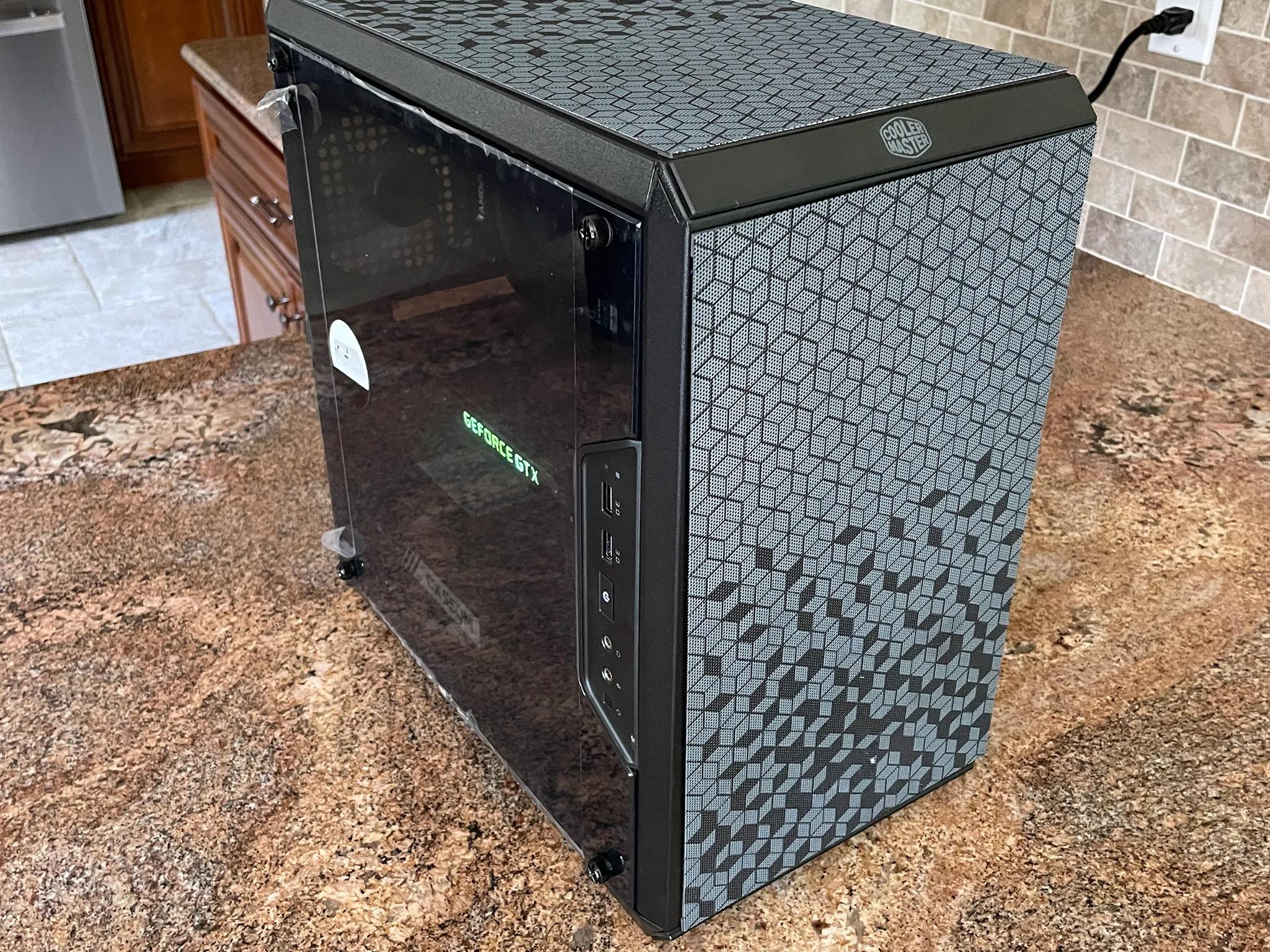 Funz Bx - GTX 1070 FE // Ryzen 5 3600 // 2TB M.2 SSD