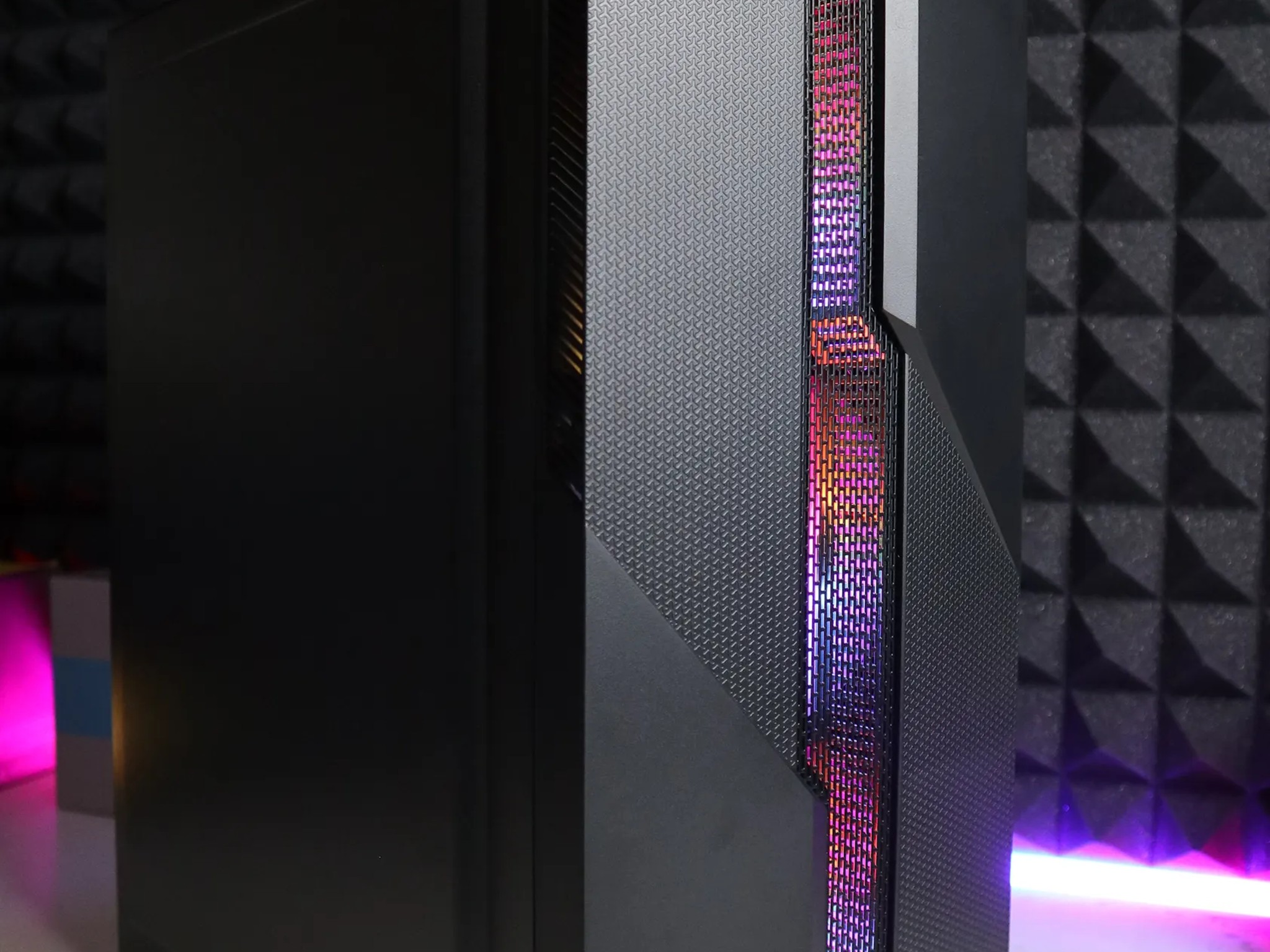 Trooper | Ryzen 3 3200G/GTX 1050Ti Gaming PC