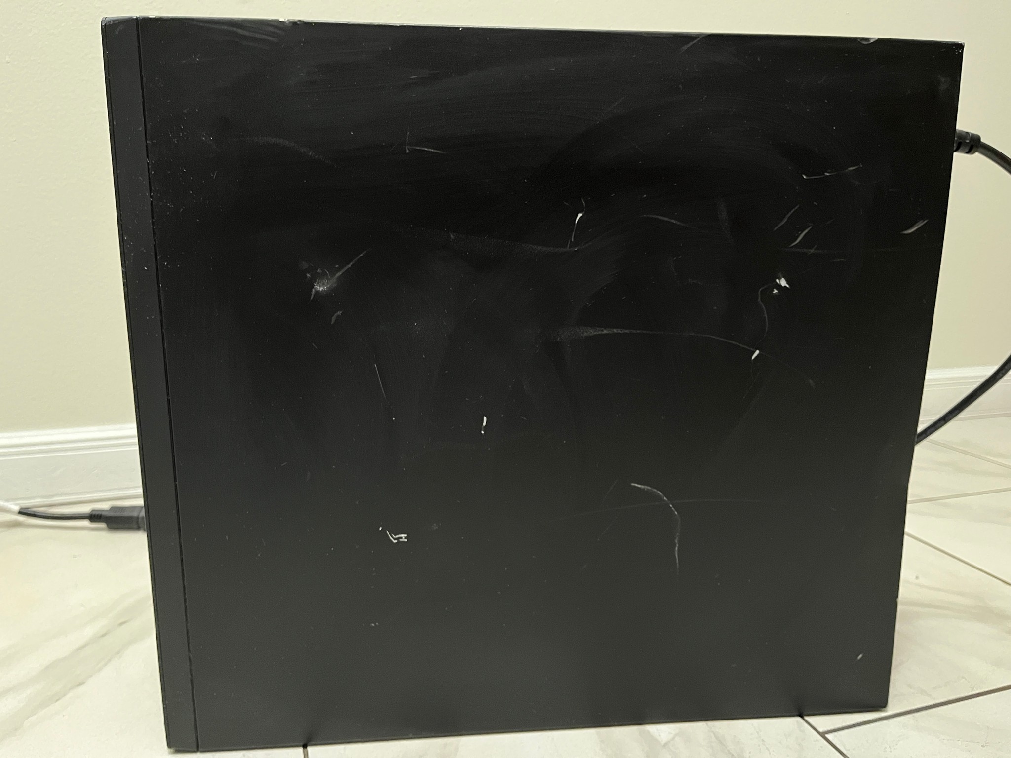 NVIDIA RTX 2070, Intel i7-6700, 16GB RAM, 750GB Storage - HP Z240 Gaming PC w/Wi-Fi & BT