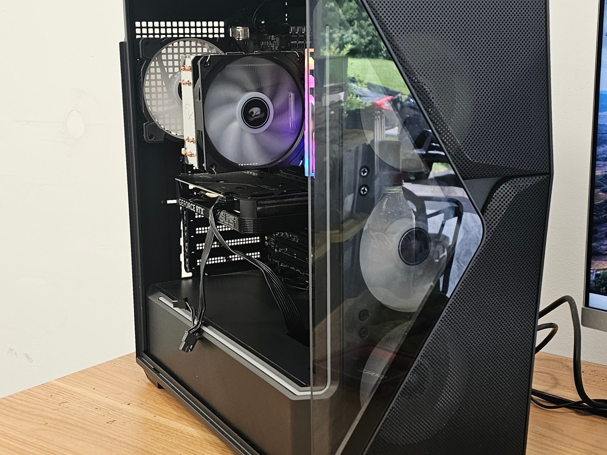 Black iBUYPOWER Slate 5 MR PC Case with Tempered Glass w/ 4 Fans
