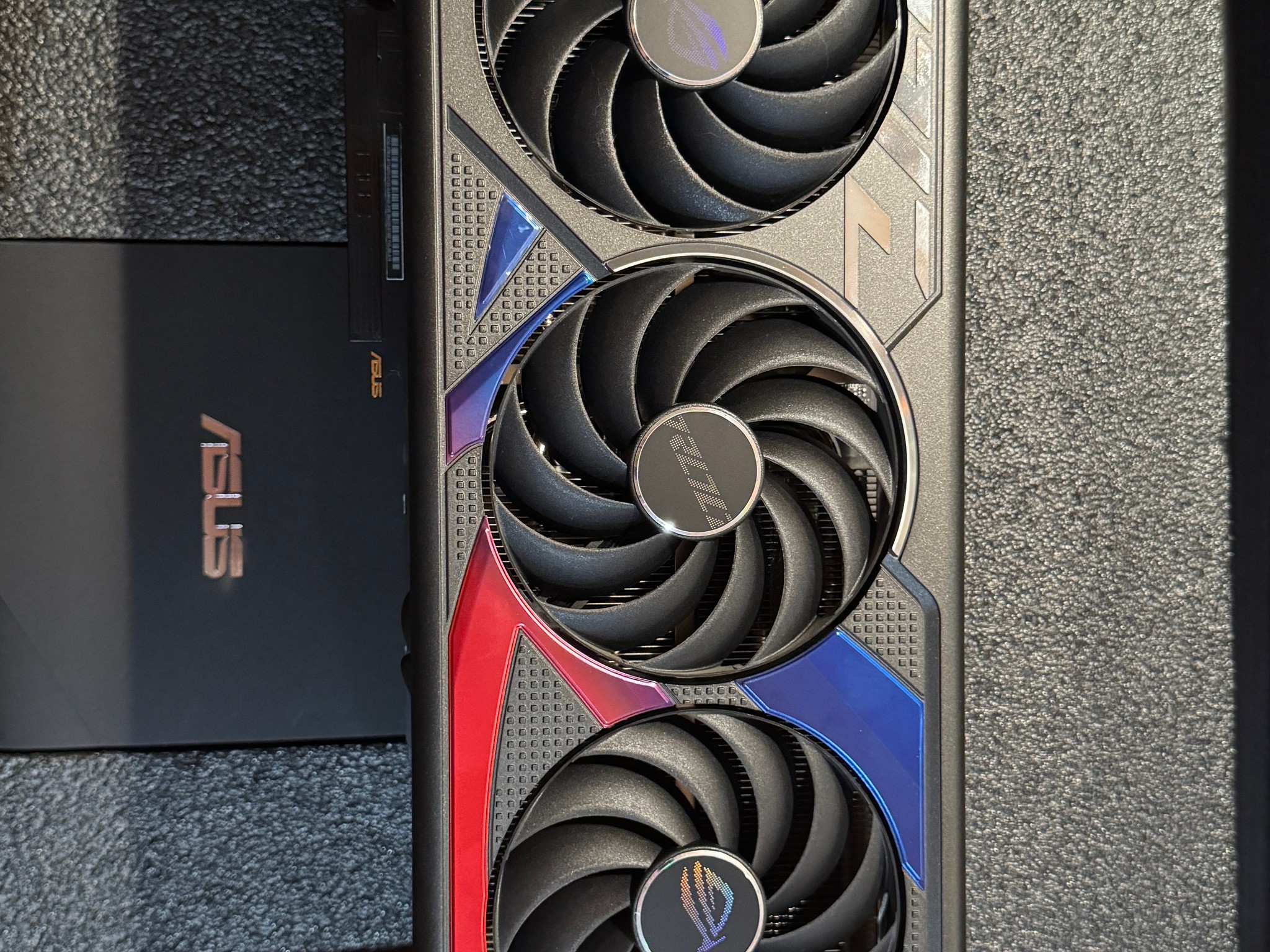 Asus ROG STRIX GAMING OC GeForce RTX 4070
