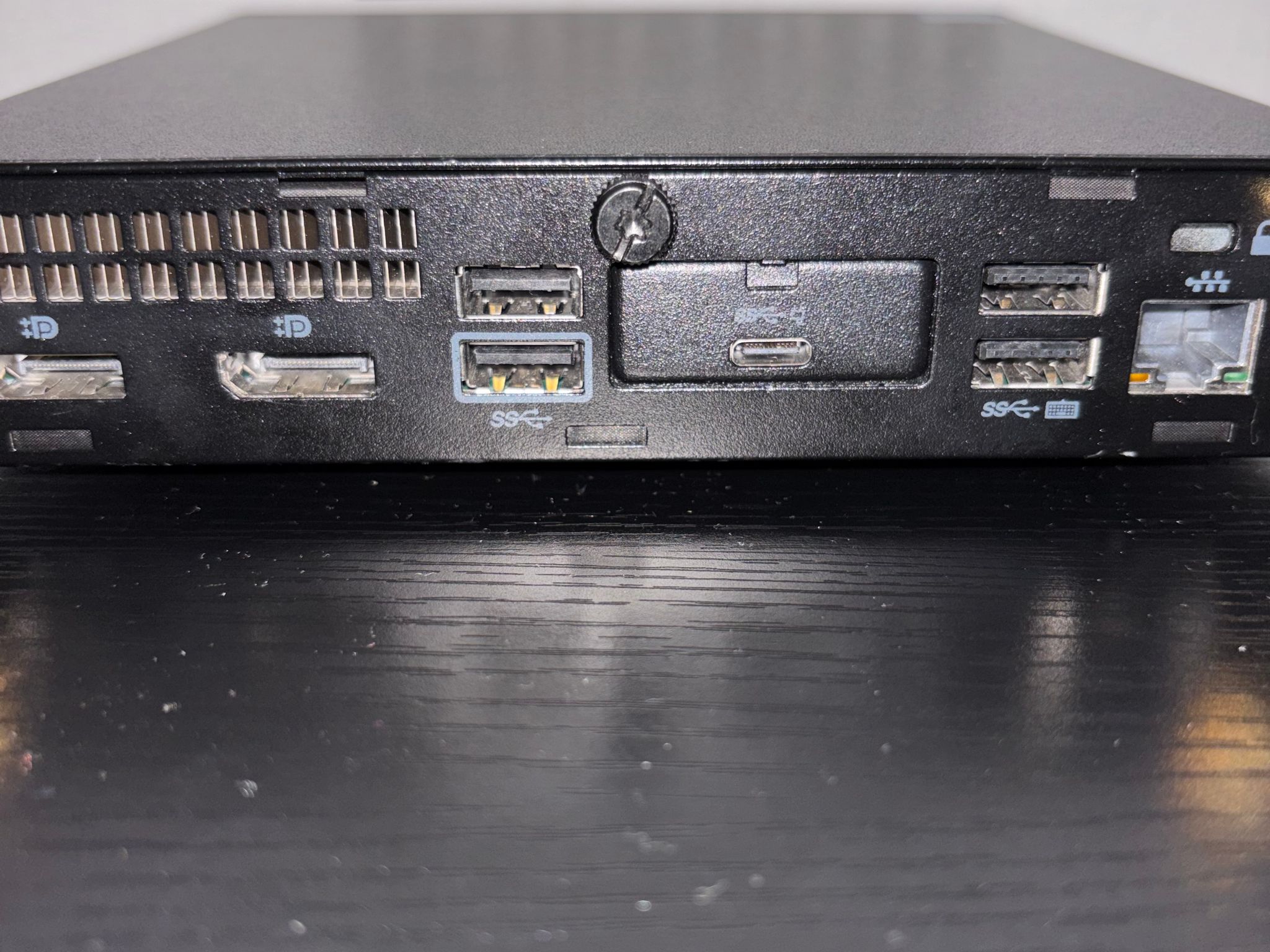 LIKE NEW Refurbed Mini HP ProDesk G5 600