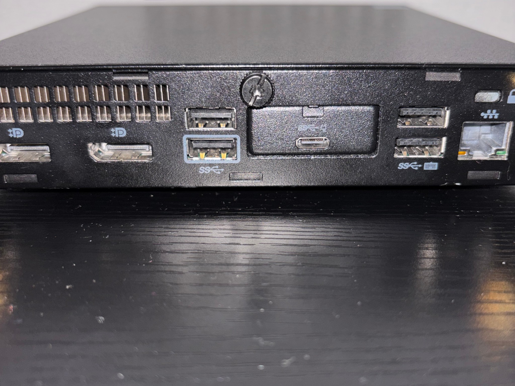 LIKE NEW Refurbed Mini HP ProDesk G5 600